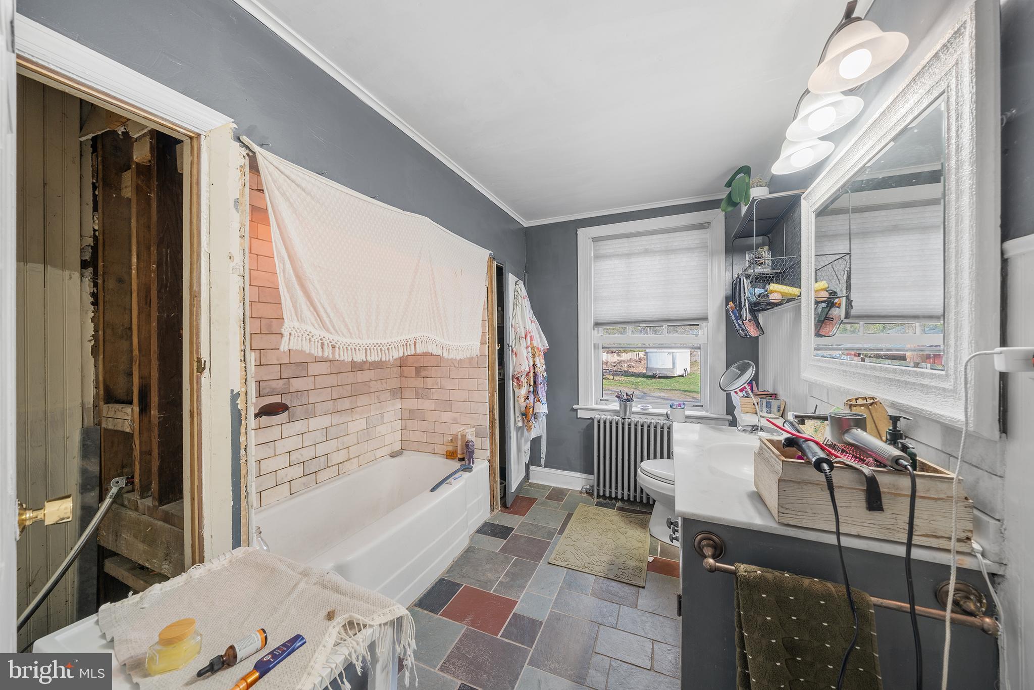 LEOPARD FARMS - Residential