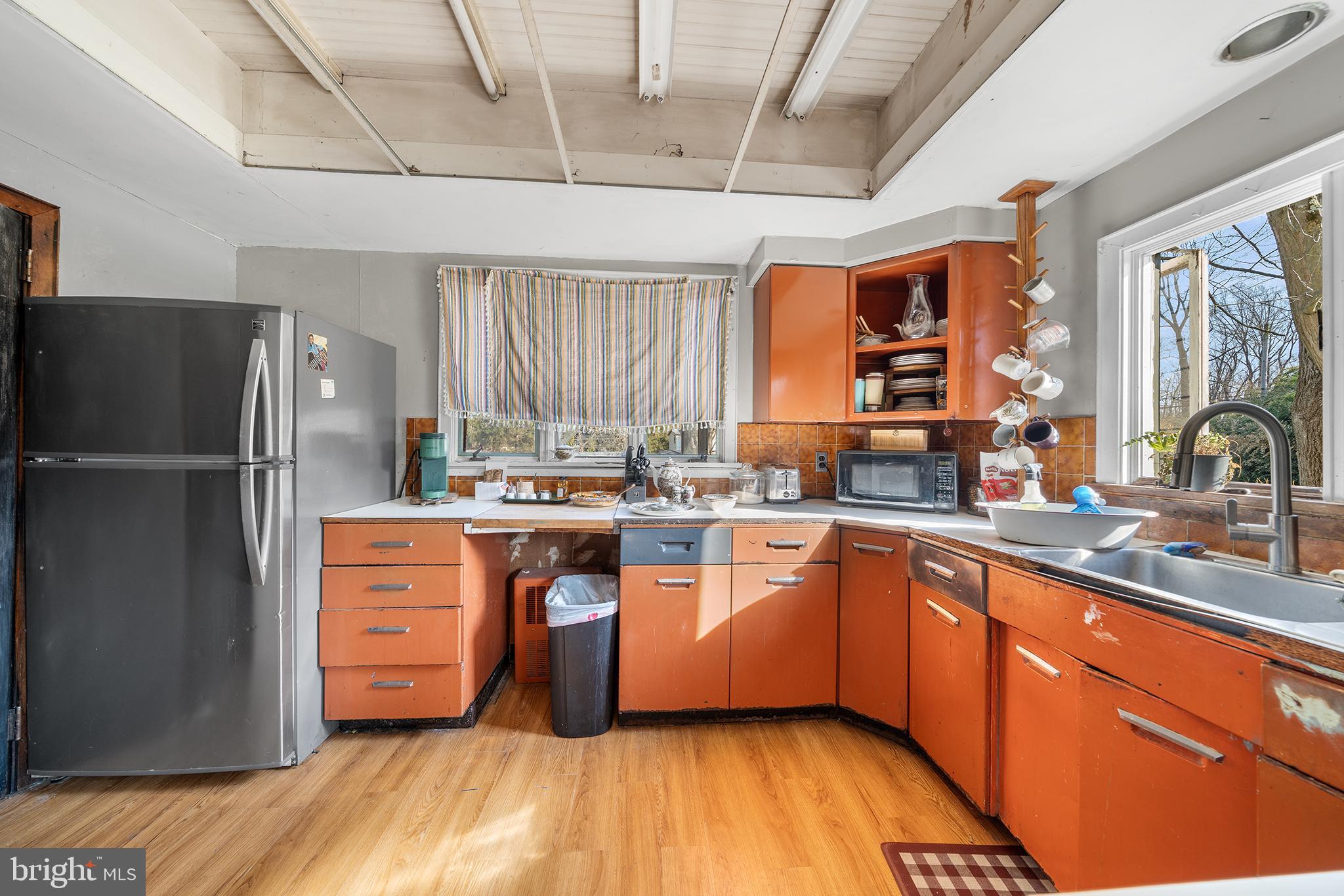 LEOPARD FARMS - Residential