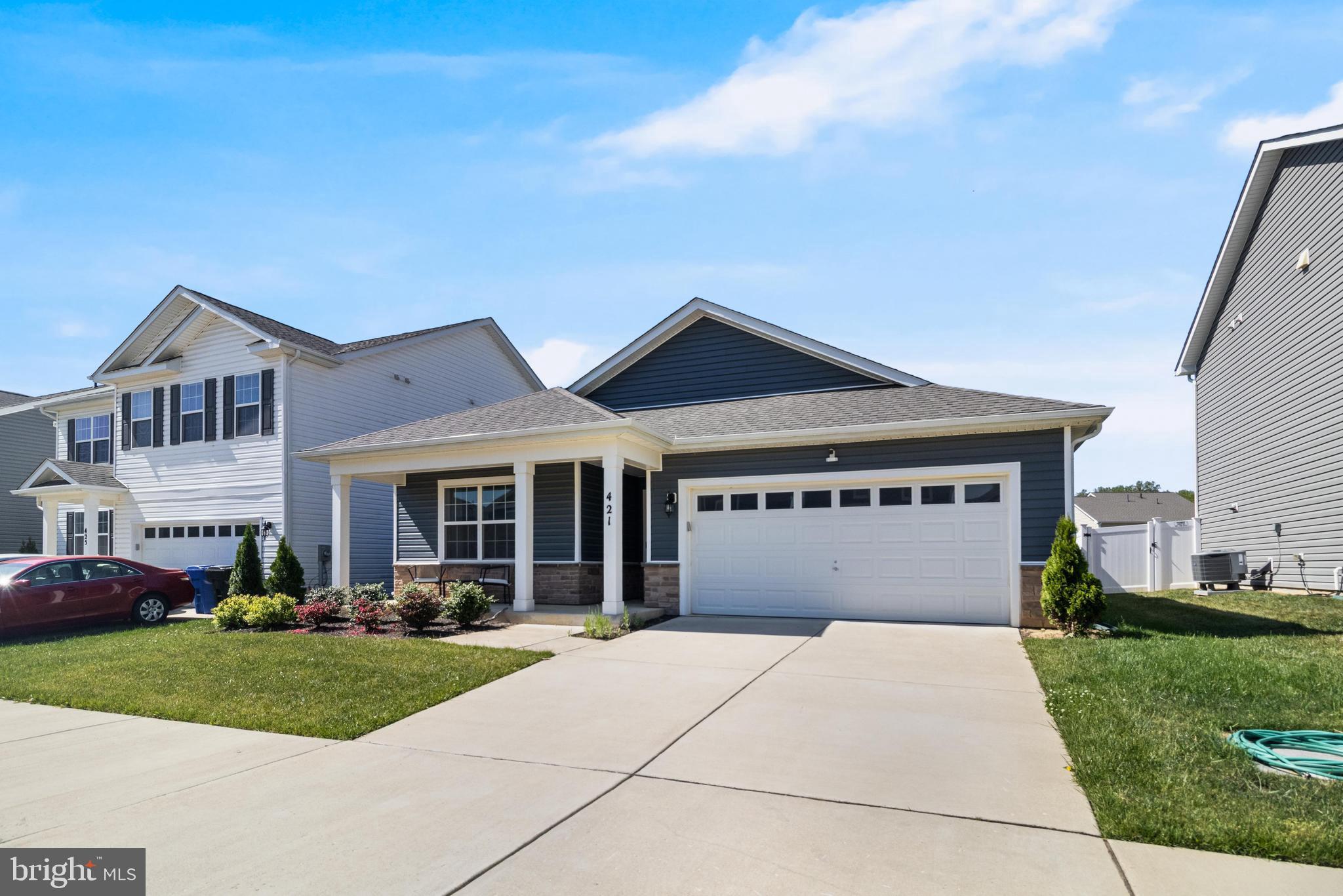 421 MOSSY GROVE LN