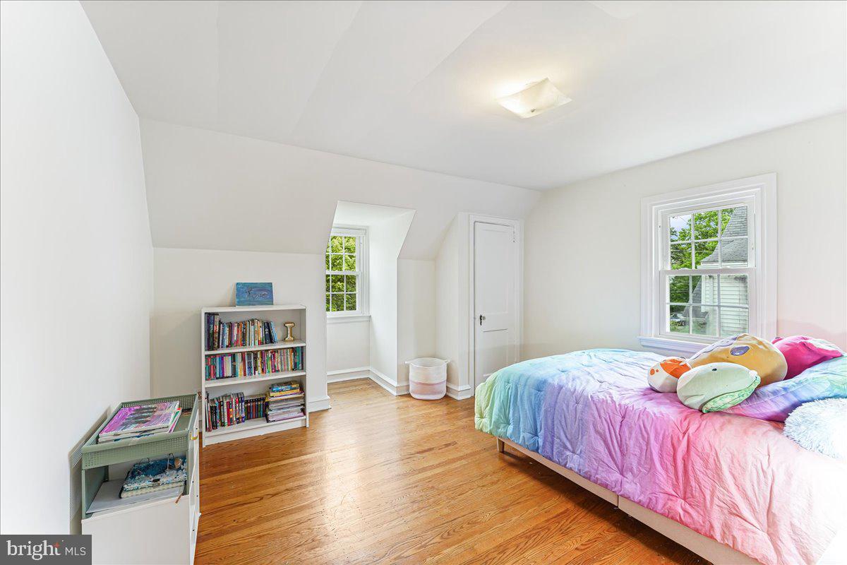 PADDOCK FARMS - Residential