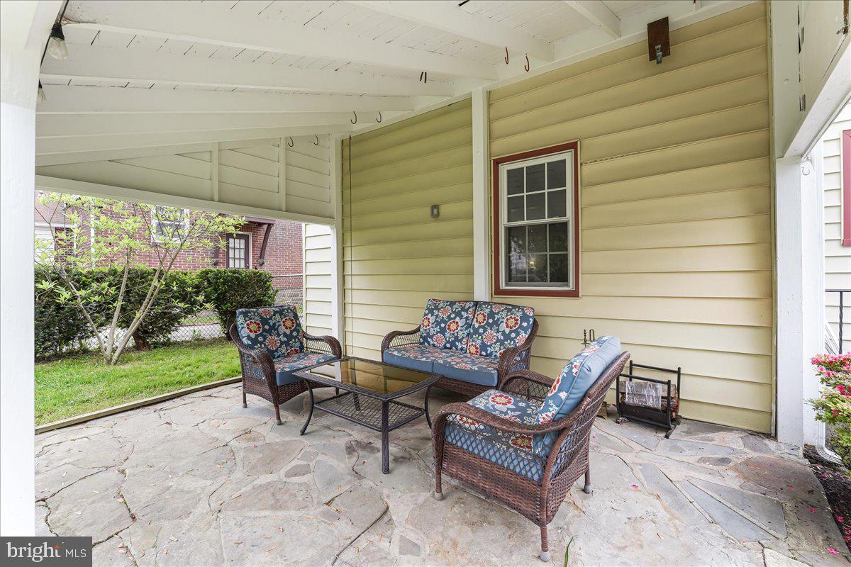 PADDOCK FARMS - Residential