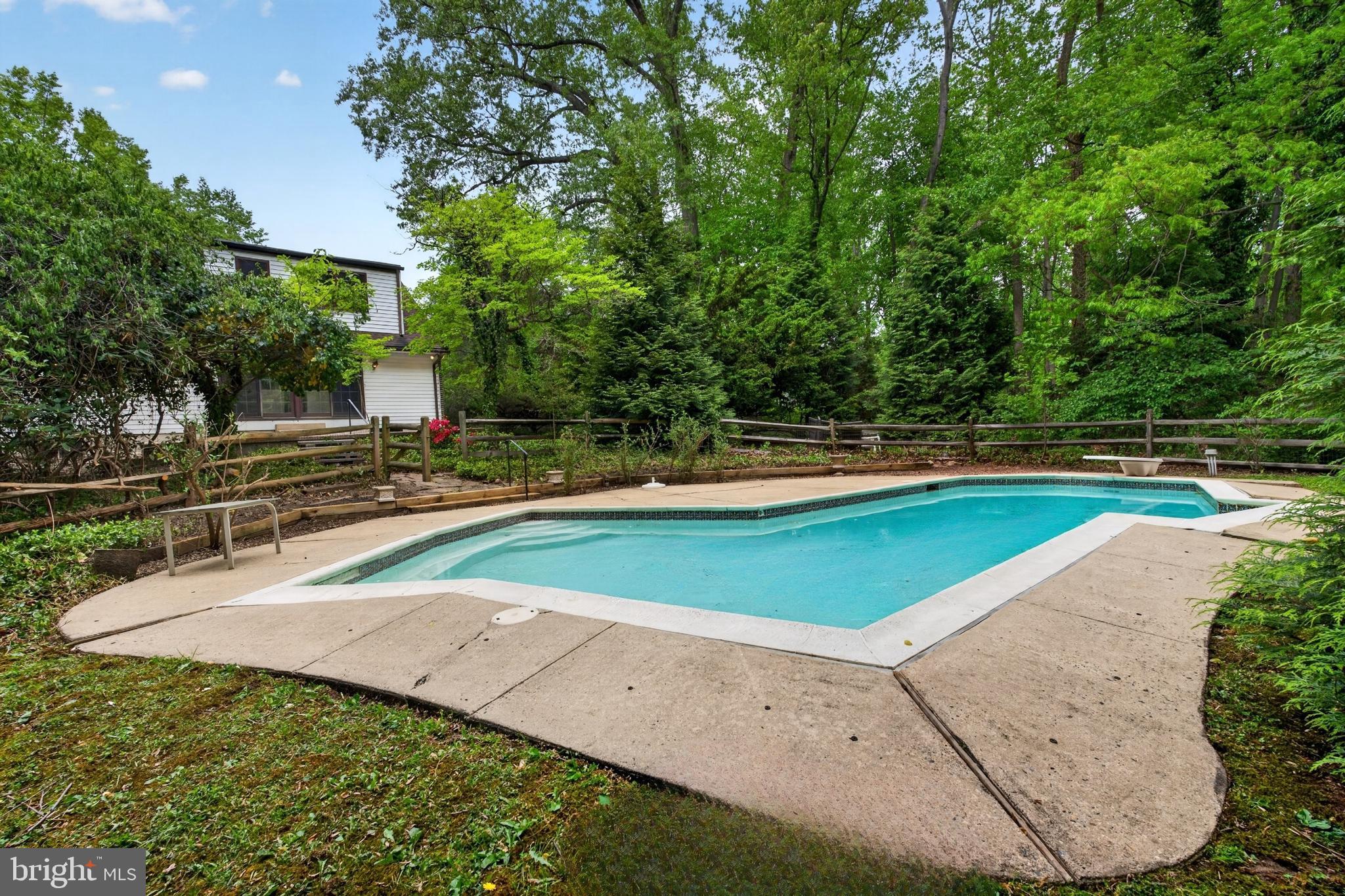 MONKTON - Residential