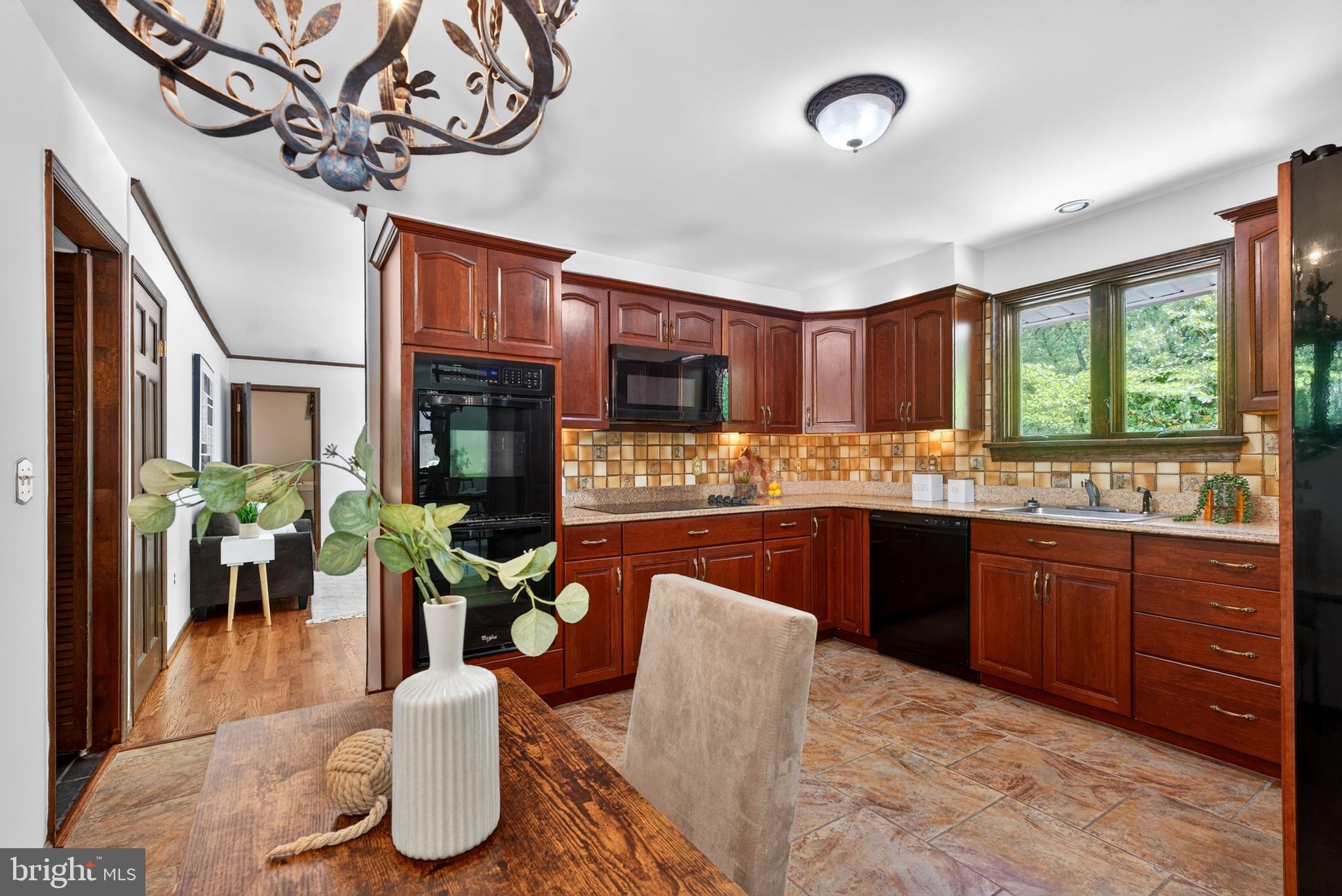 MONKTON - Residential