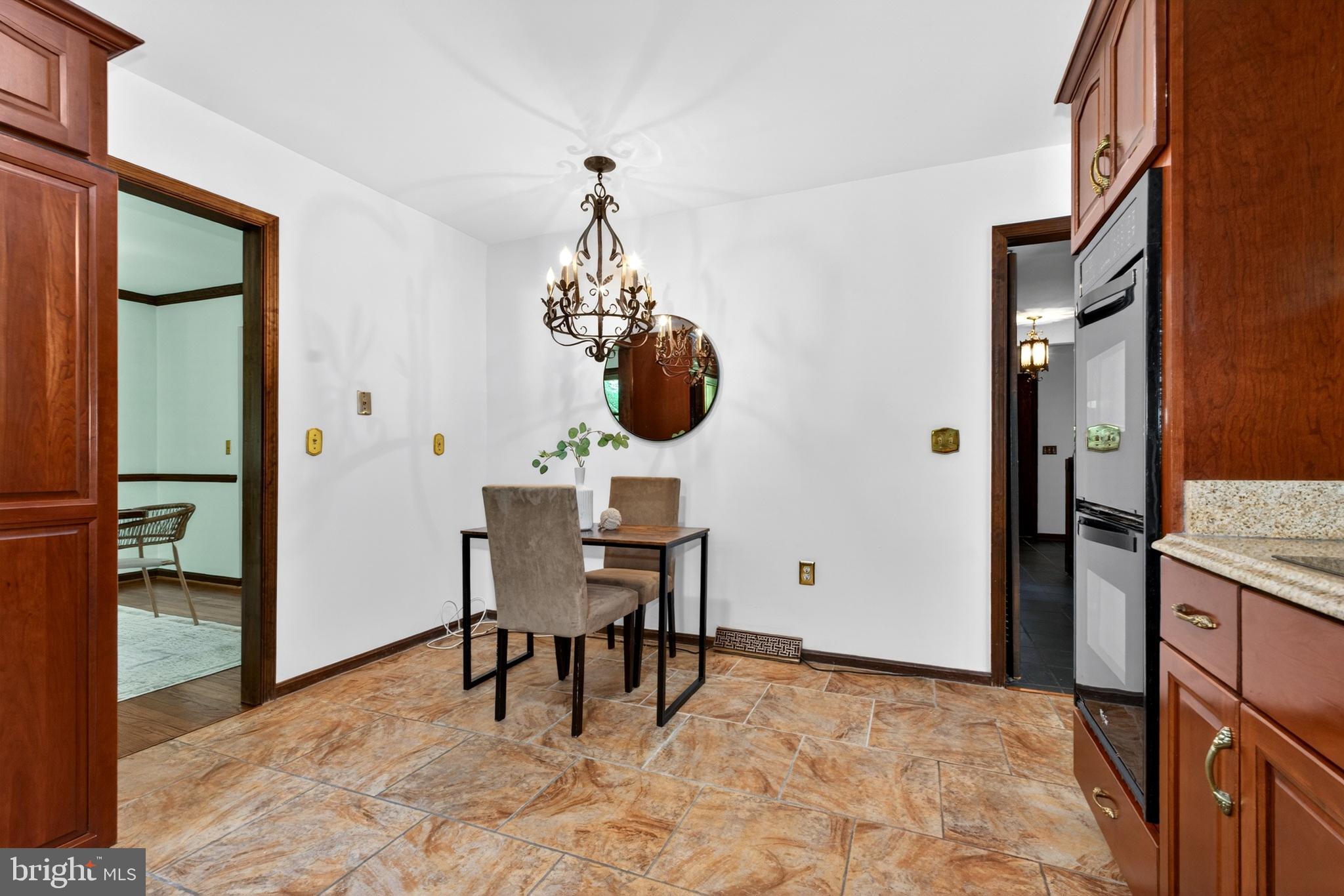 MONKTON - Residential