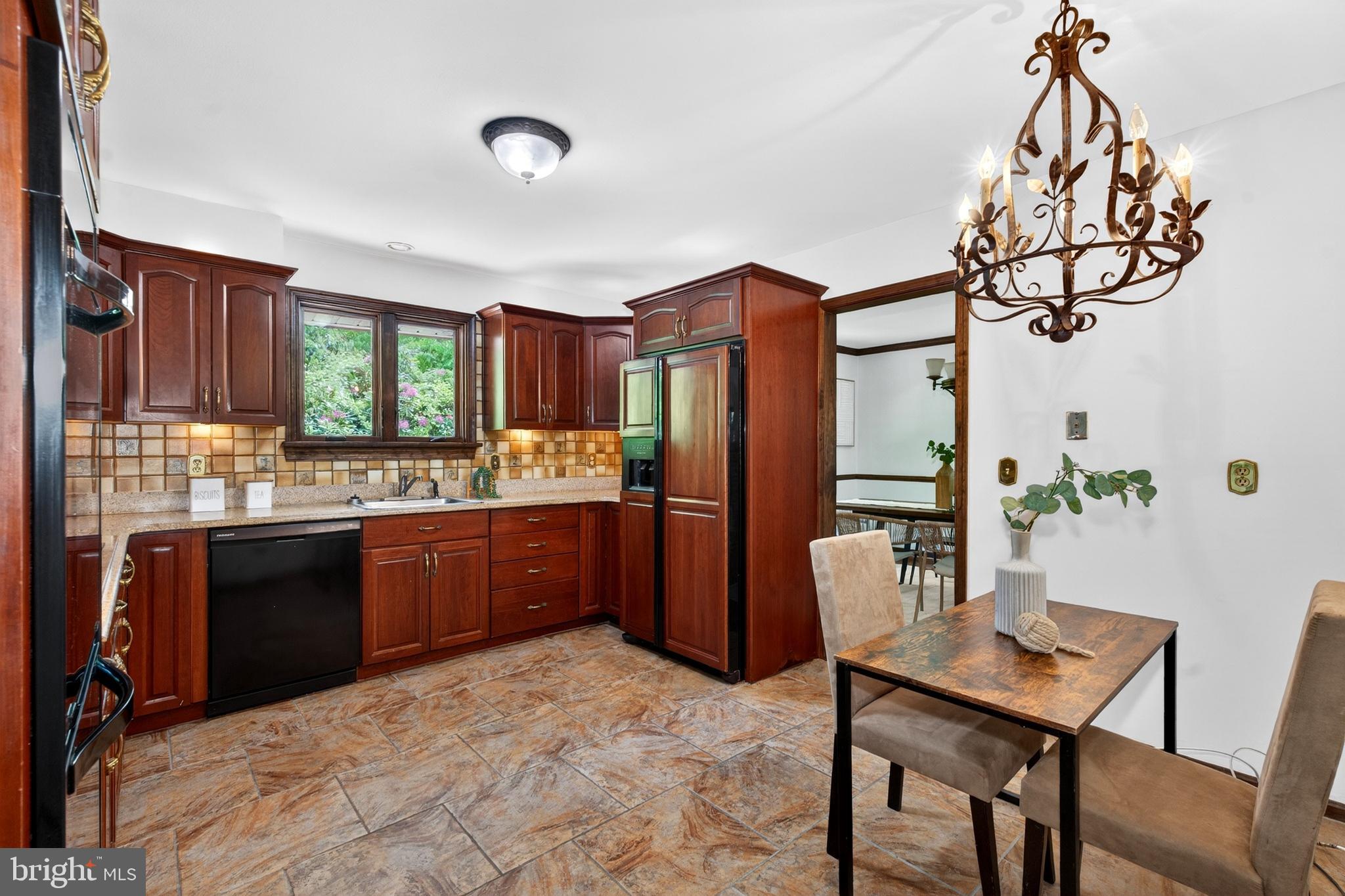 MONKTON - Residential