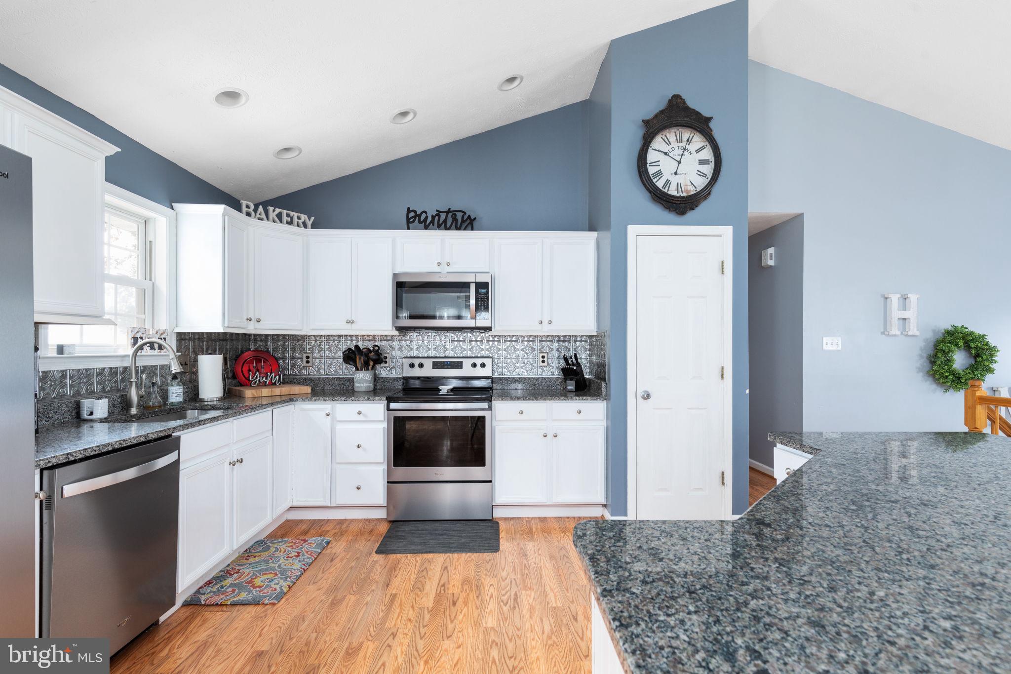 DAVIS STRASBURG - Residential