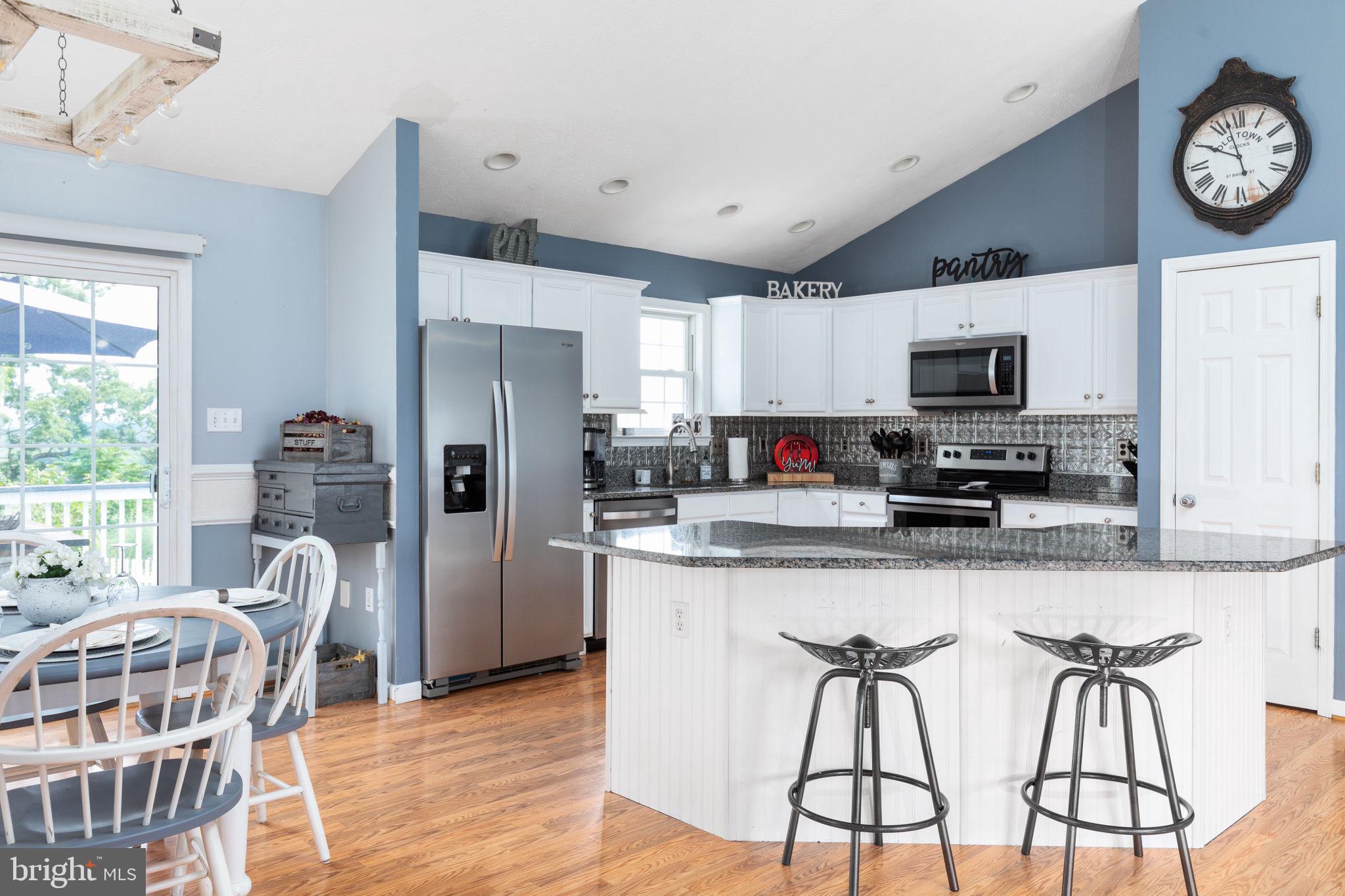 DAVIS STRASBURG - Residential