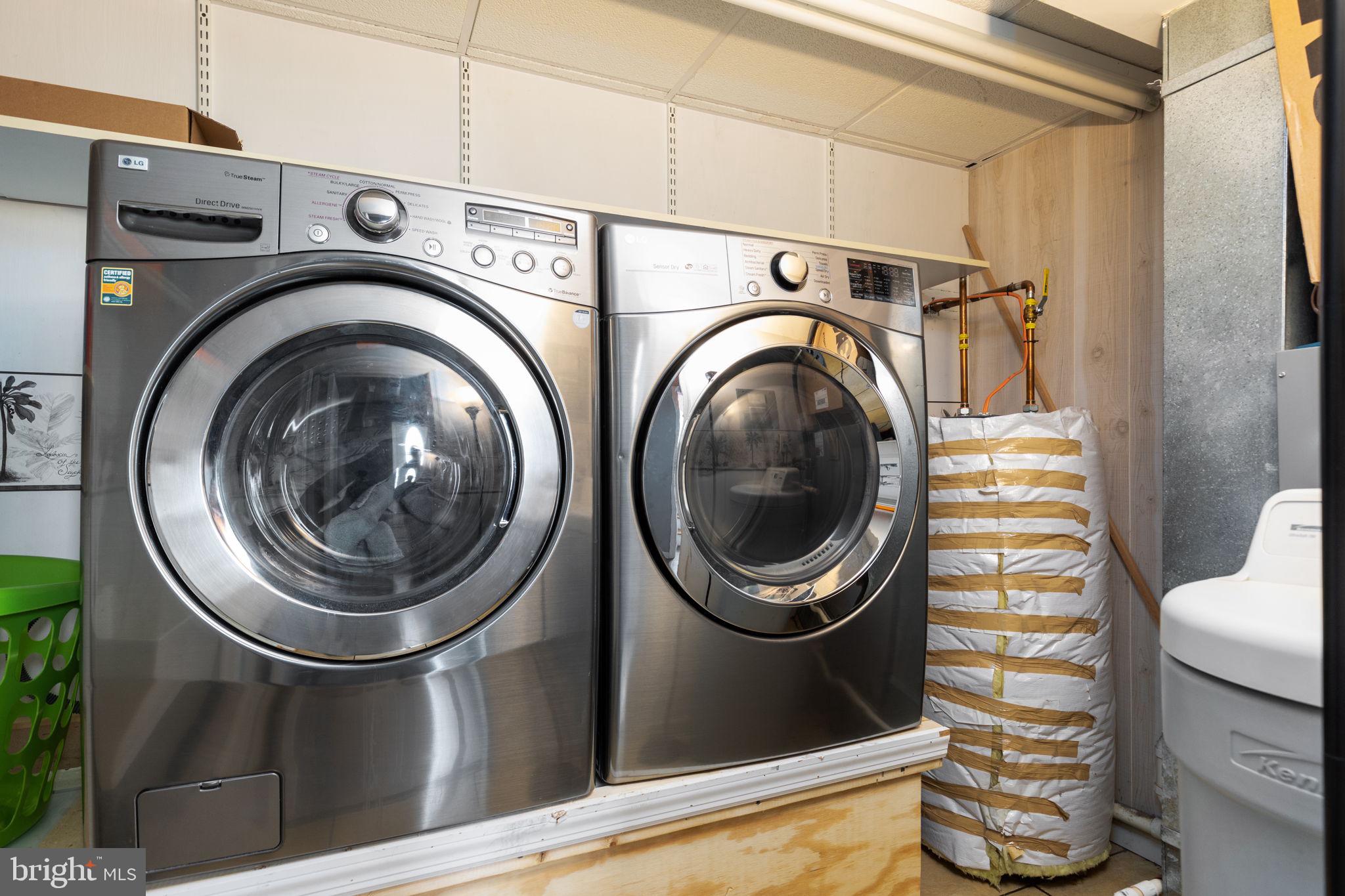 DAVIS STRASBURG - Residential