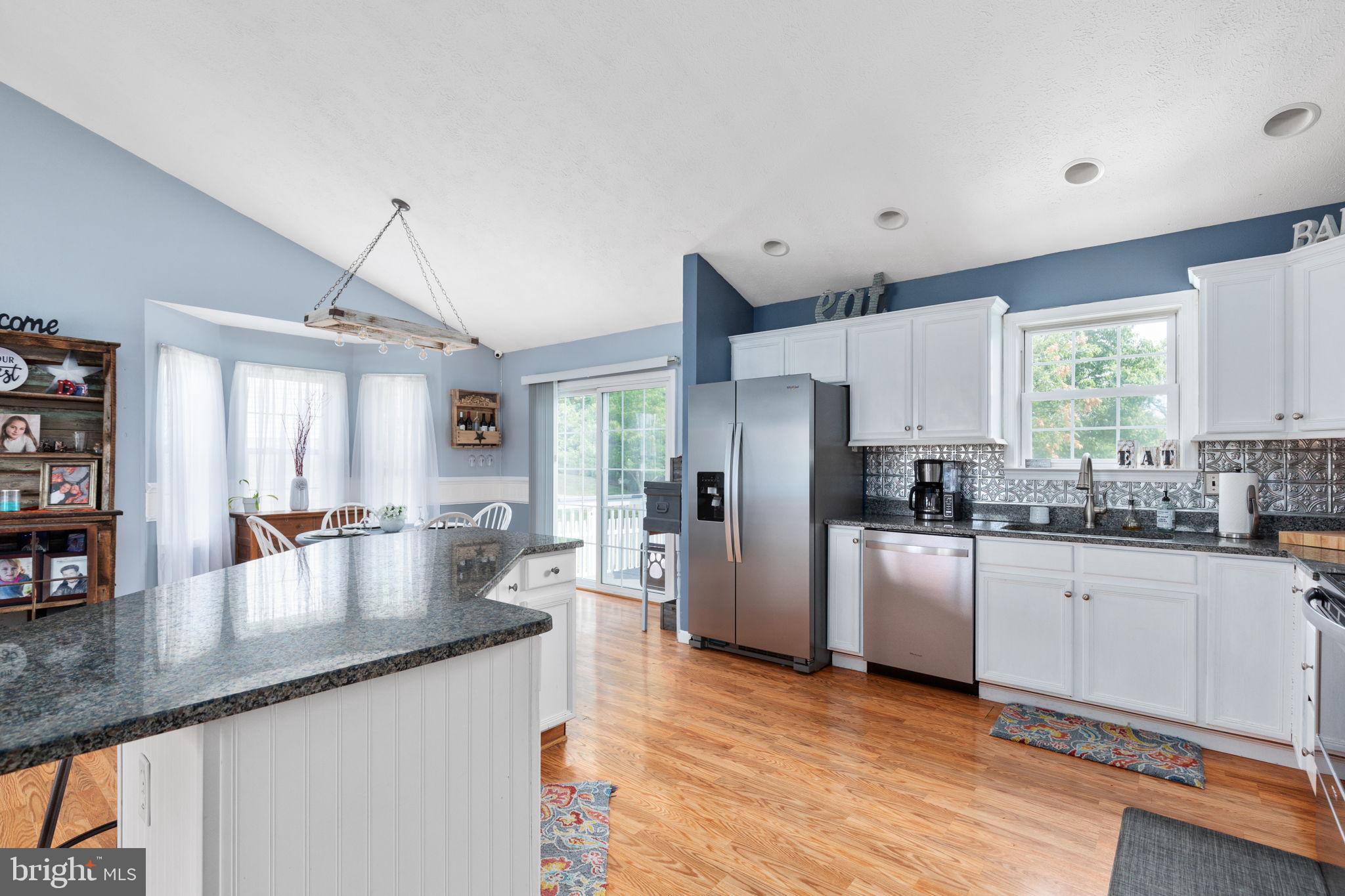 DAVIS STRASBURG - Residential