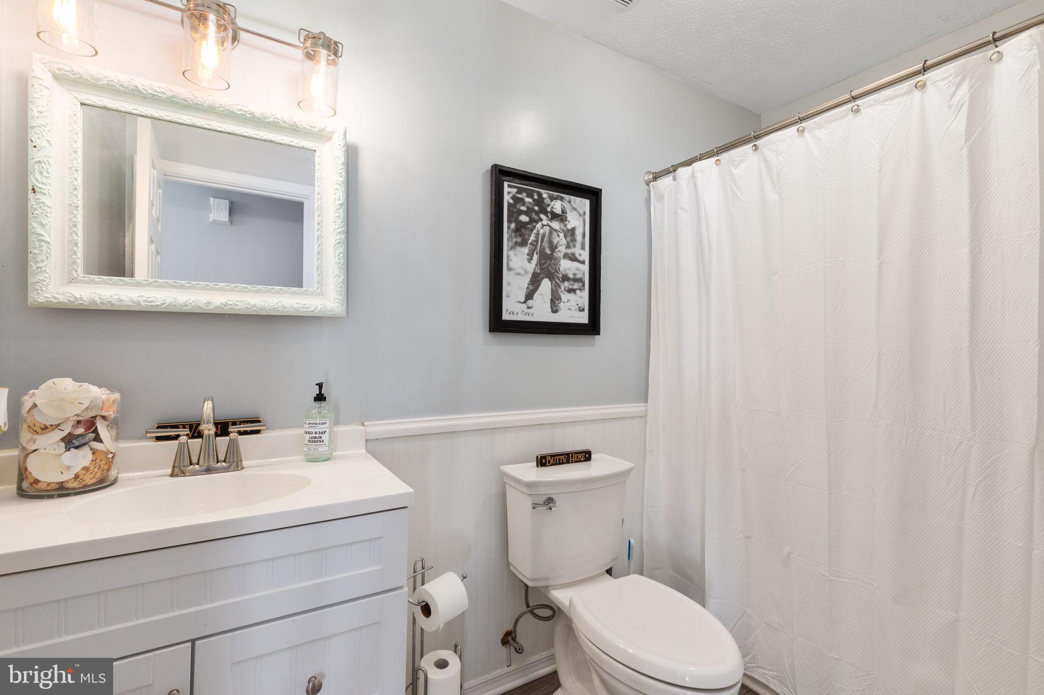 DAVIS STRASBURG - Residential