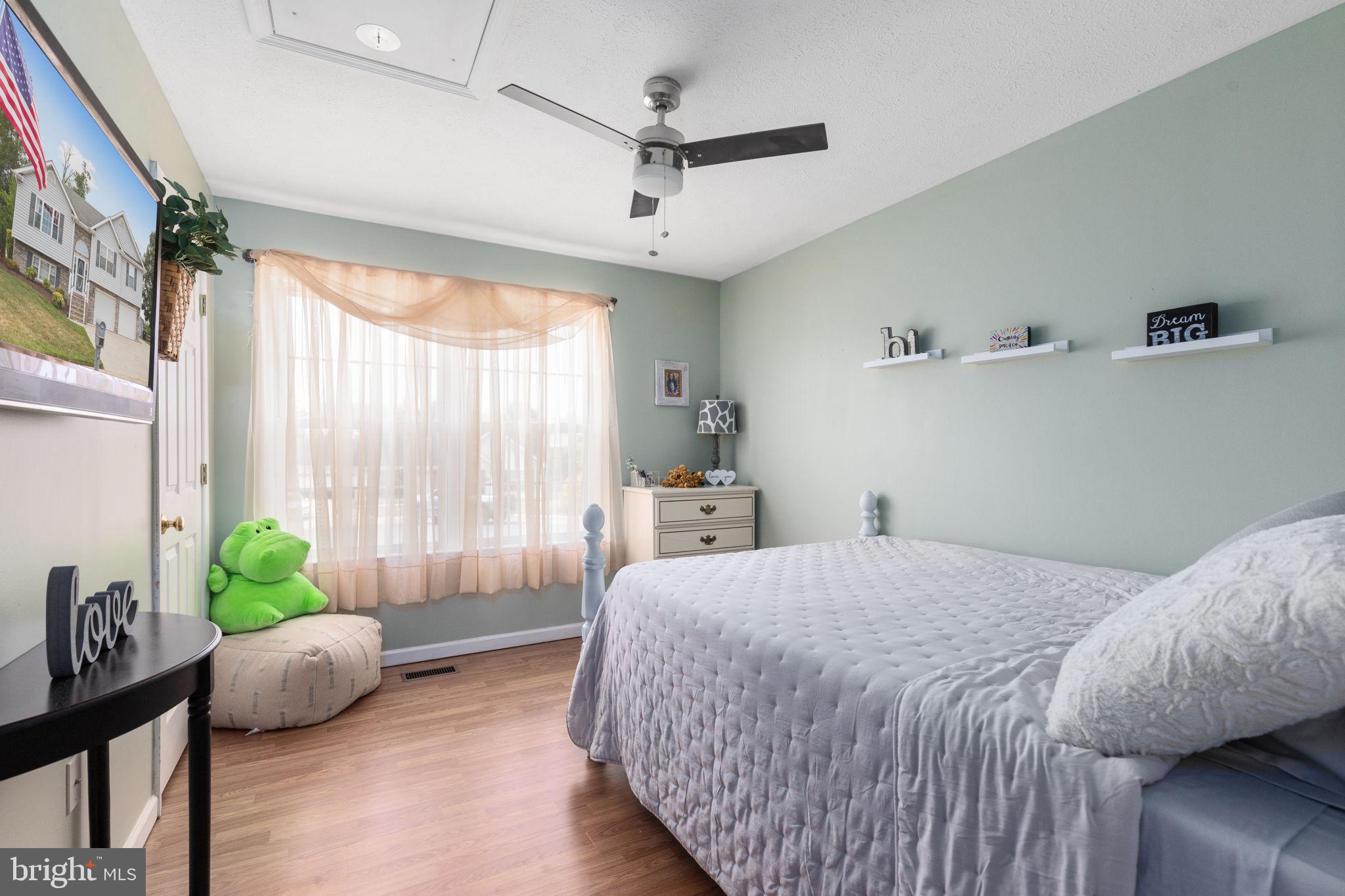 DAVIS STRASBURG - Residential