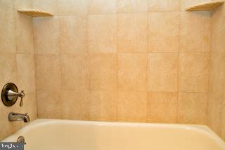 FOUR SEASONS ESTATES - Residential