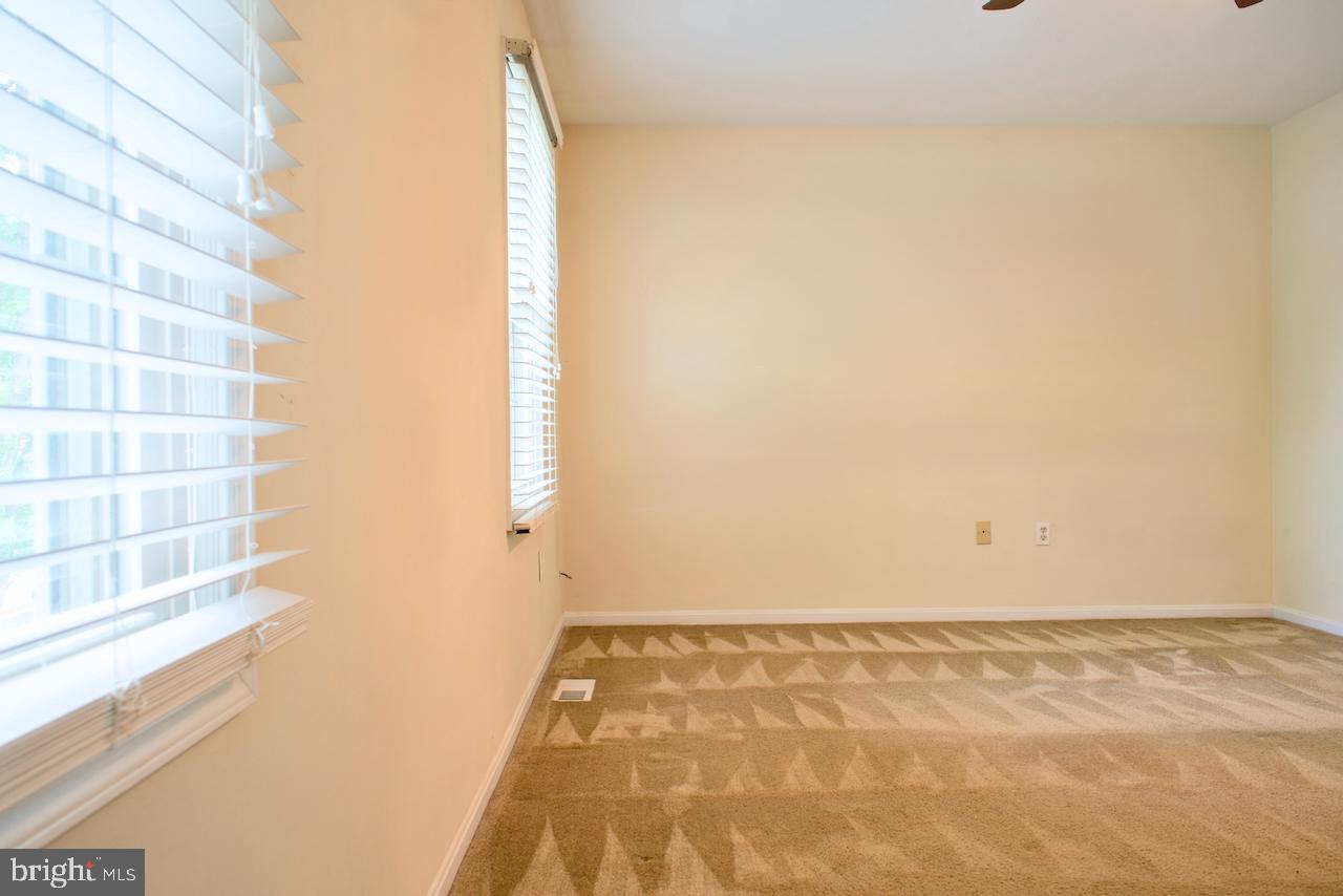 FOUR SEASONS ESTATES - Residential