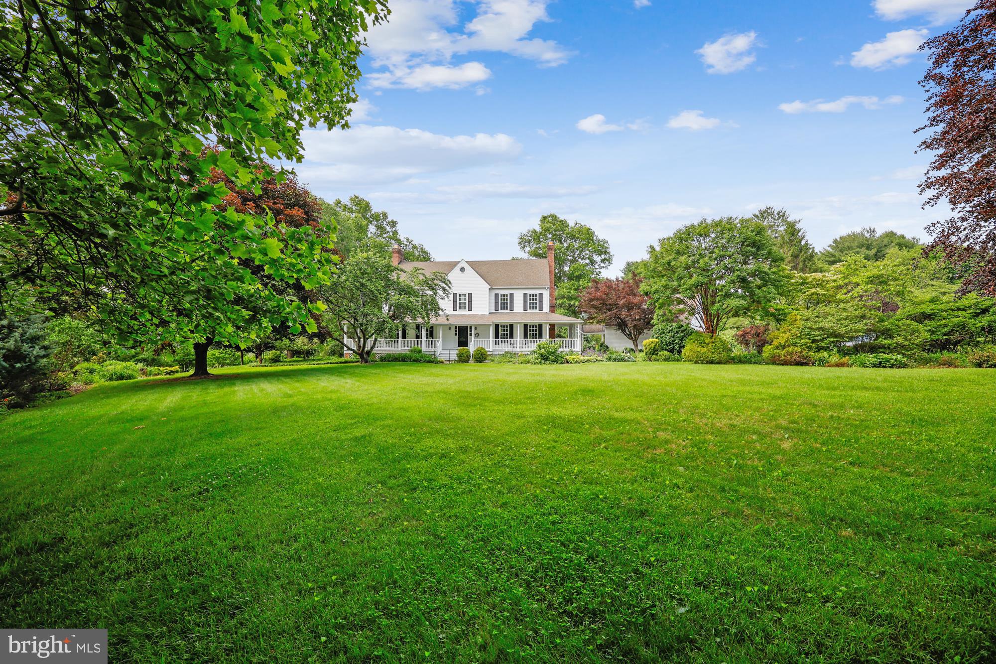 SUNNYMEADE - Residential