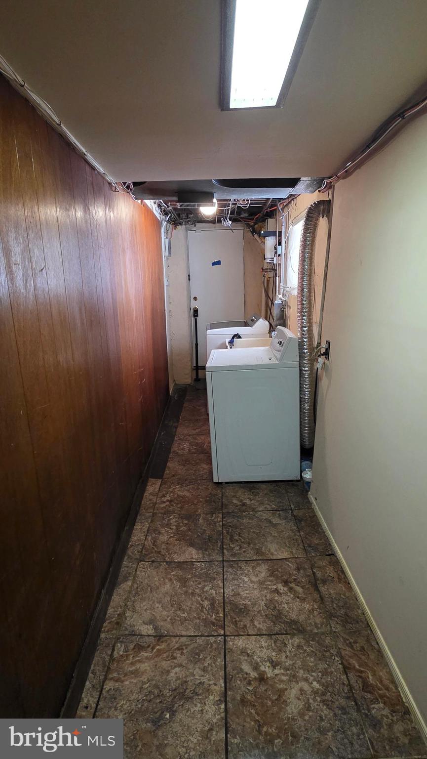 YEADON - Residential