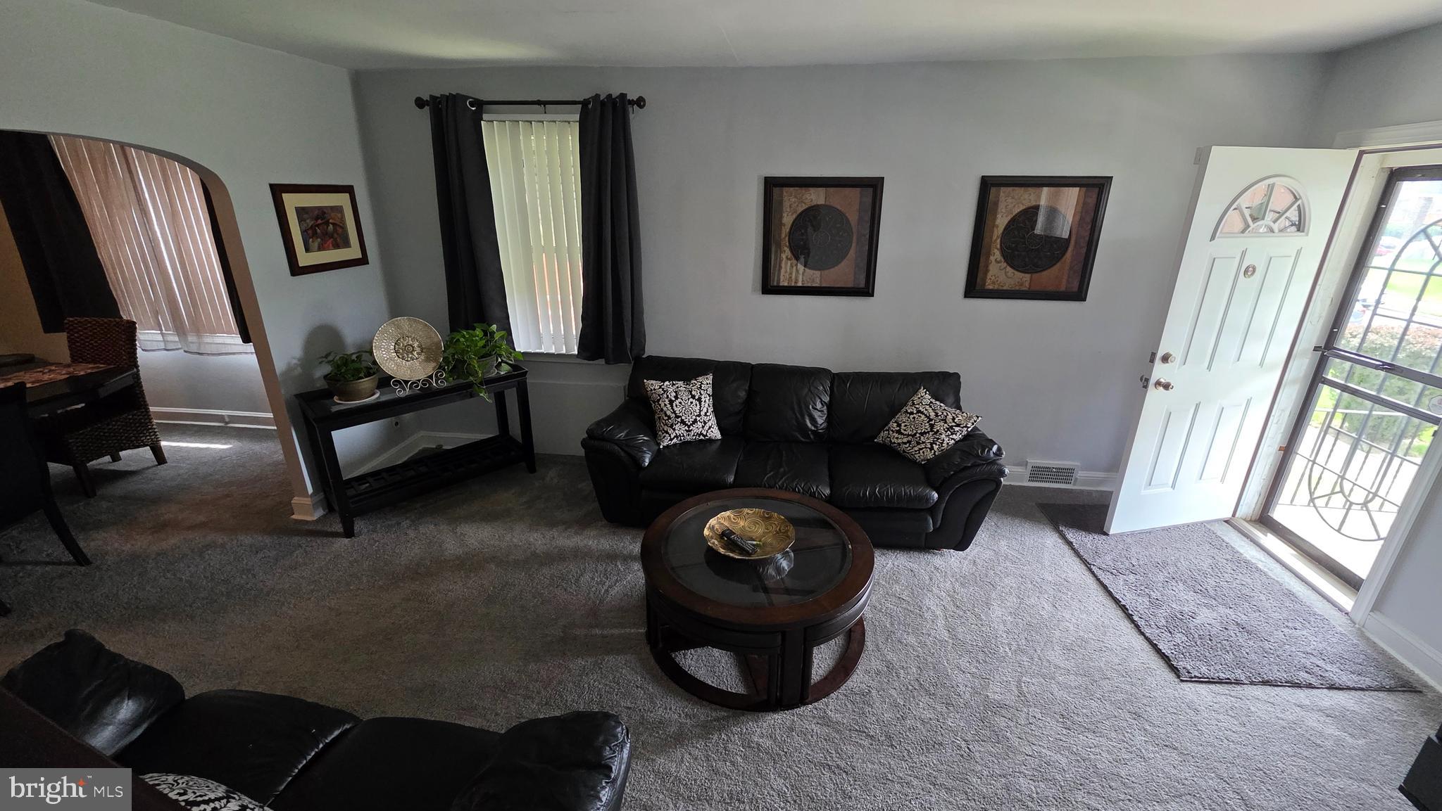 YEADON - Residential