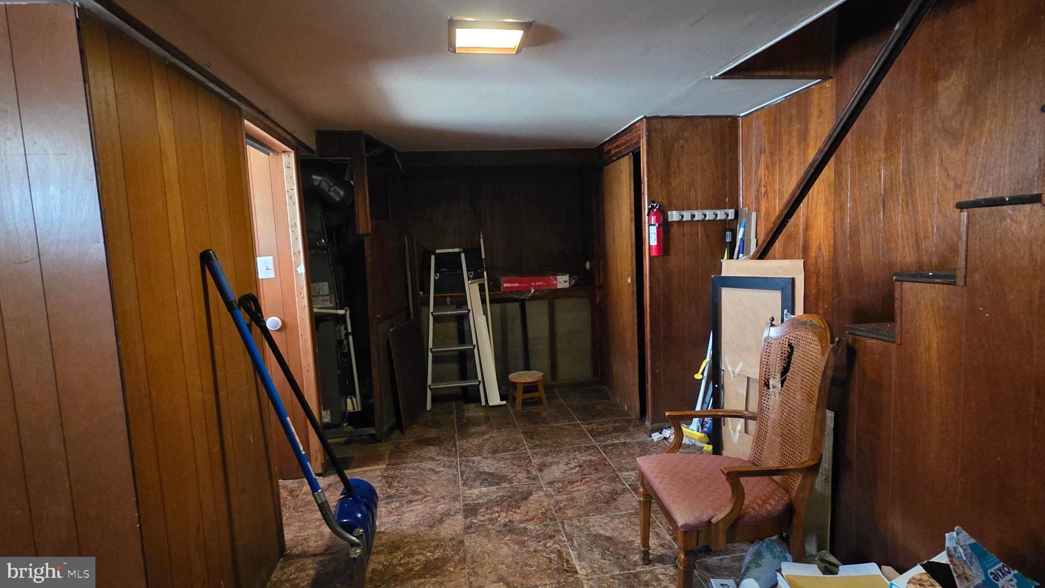 YEADON - Residential