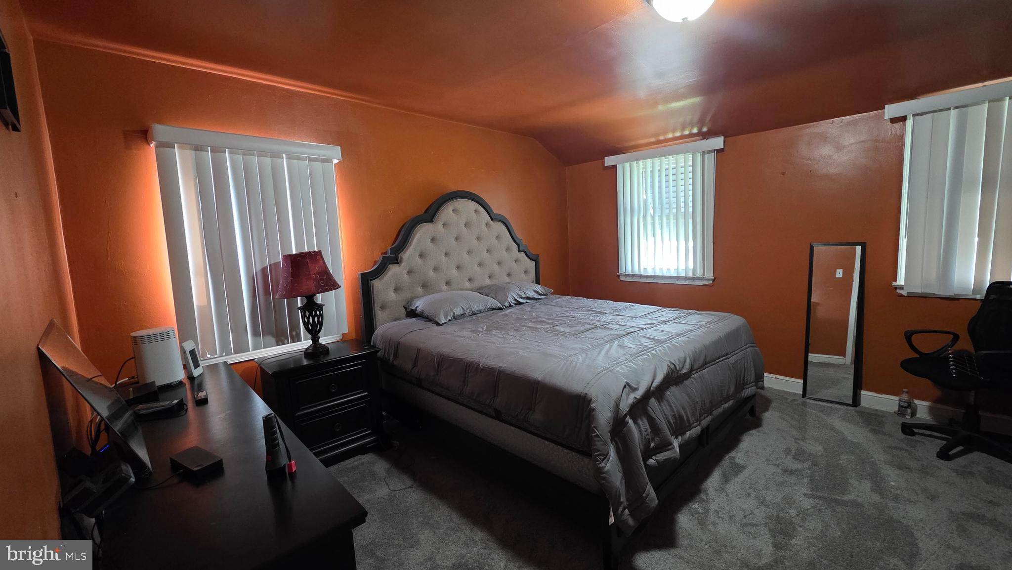 YEADON - Residential