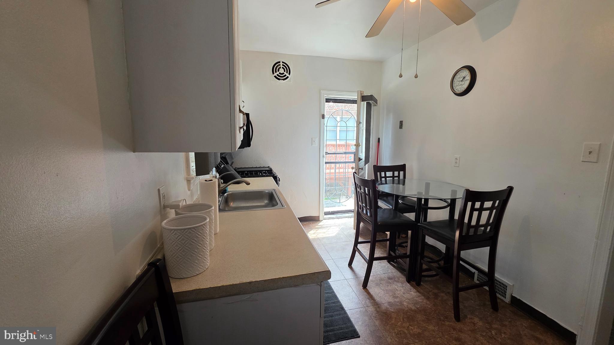 YEADON - Residential