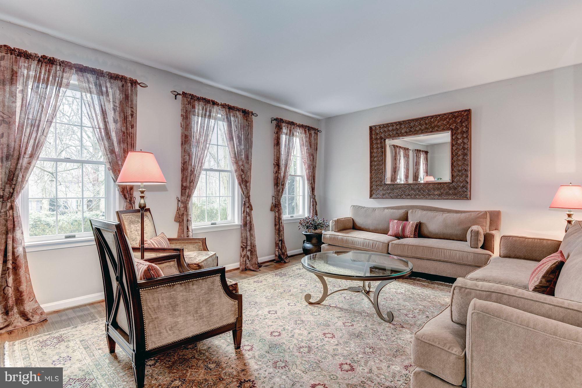 MAZZA WOODS - Residential