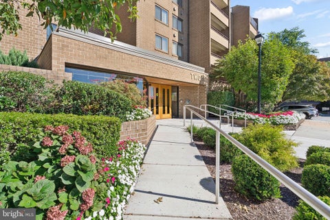 Condo For Sale - 2 High Stepper Court #104<br/> PIKESVILLE, MD 21208