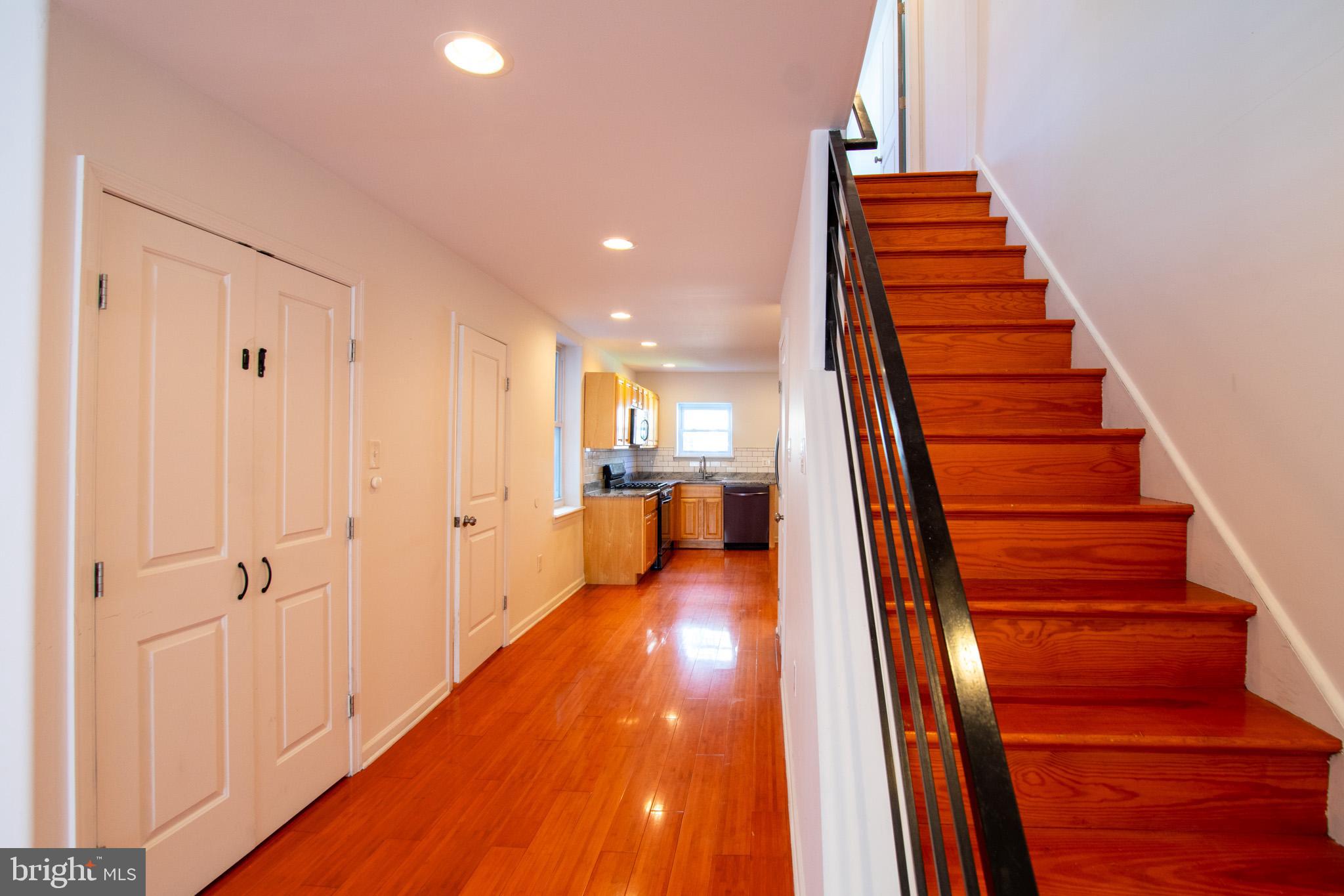 POINT BREEZE - Residential Lease