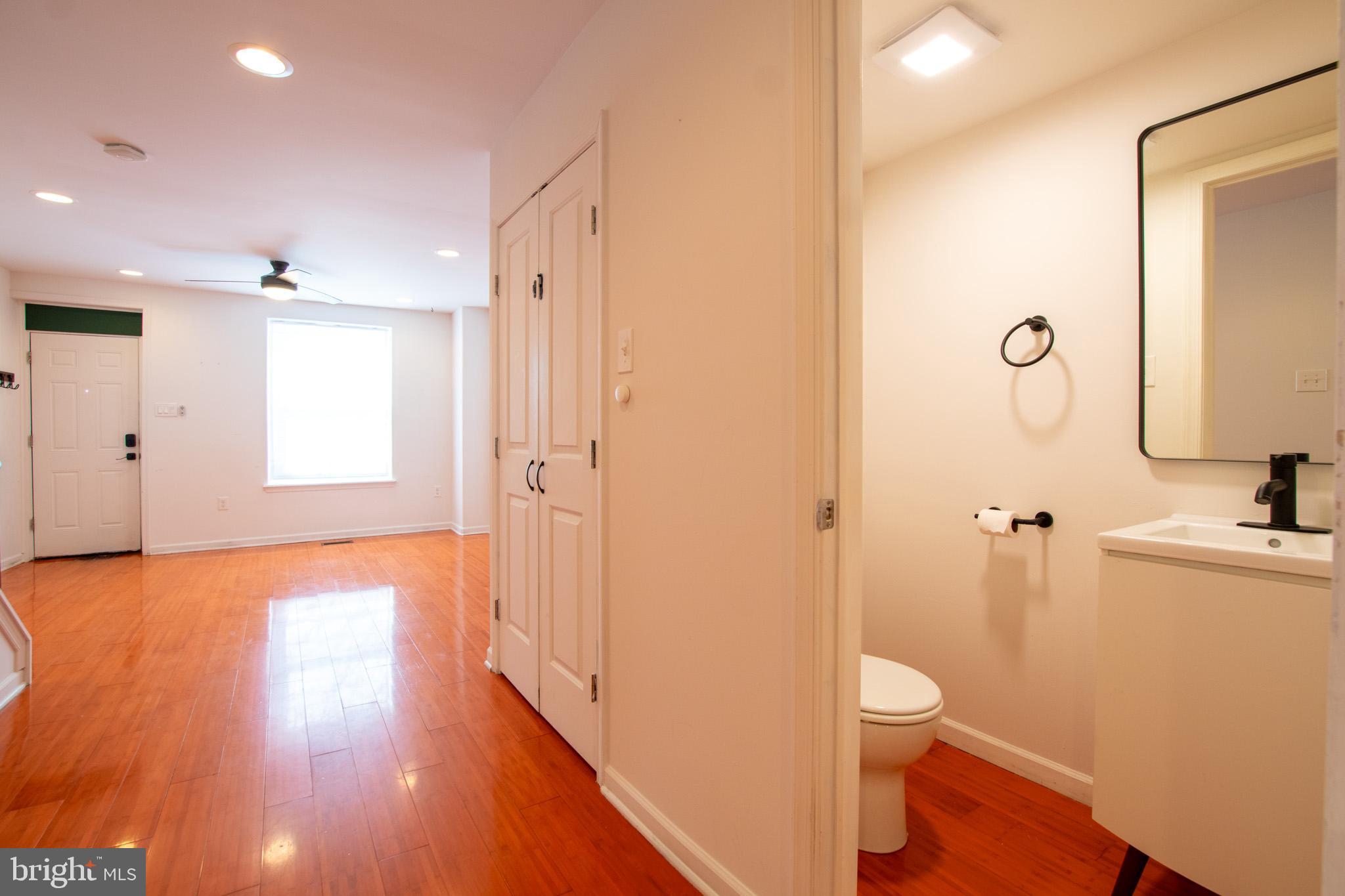 POINT BREEZE - Residential Lease