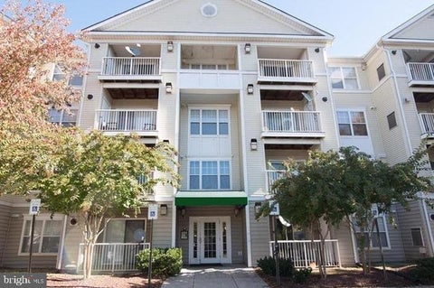 Condo For Sale - 14200 Farnsworth Lane #106<br/> Prince Georges County, UPPER MARLBORO, MD 20772