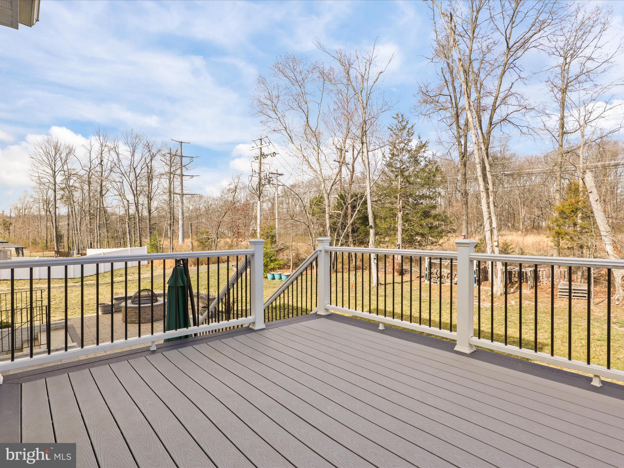 EAGLES POINTE WEST - Residential