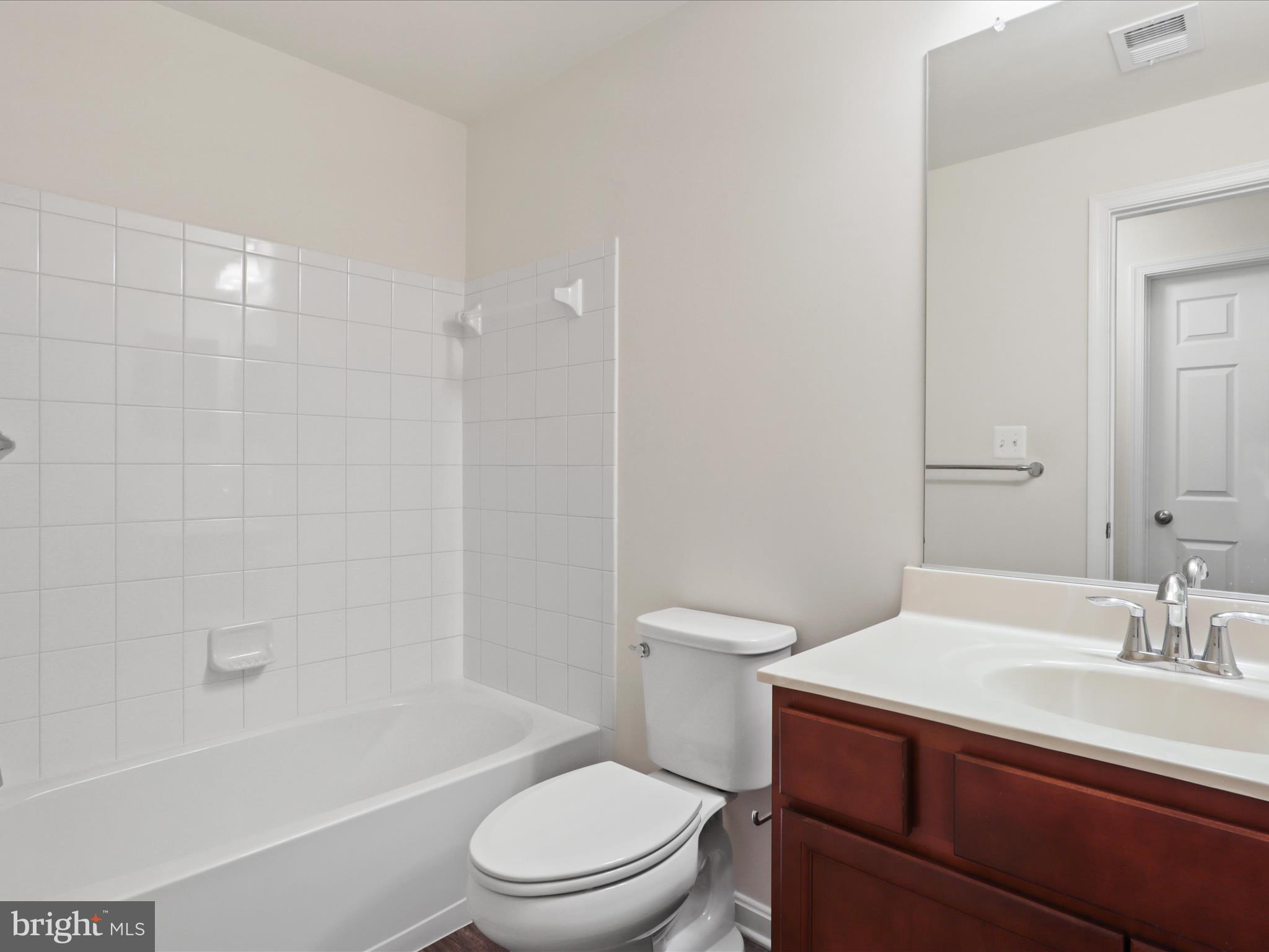 EAGLES POINTE WEST - Residential