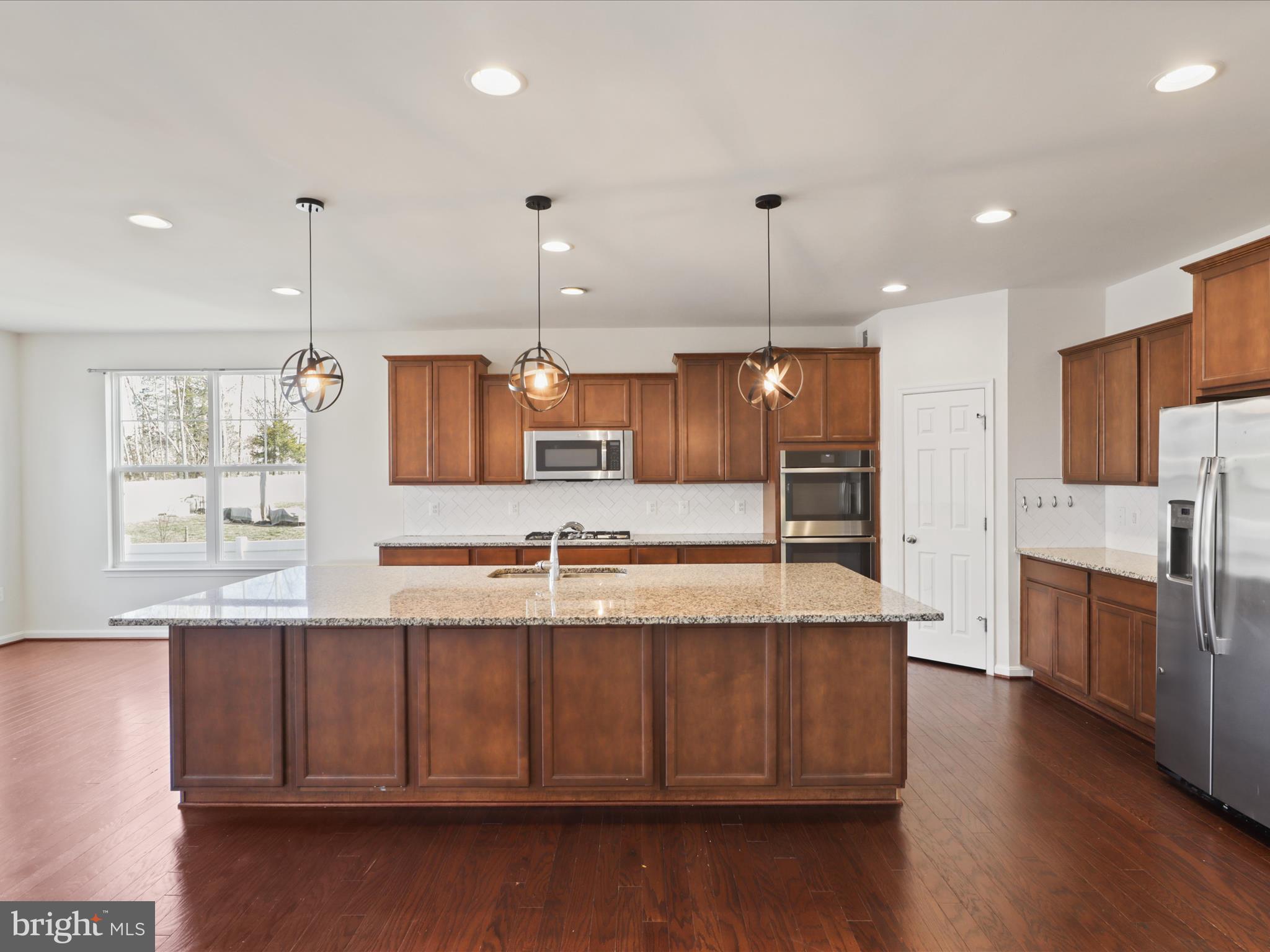 EAGLES POINTE WEST - Residential