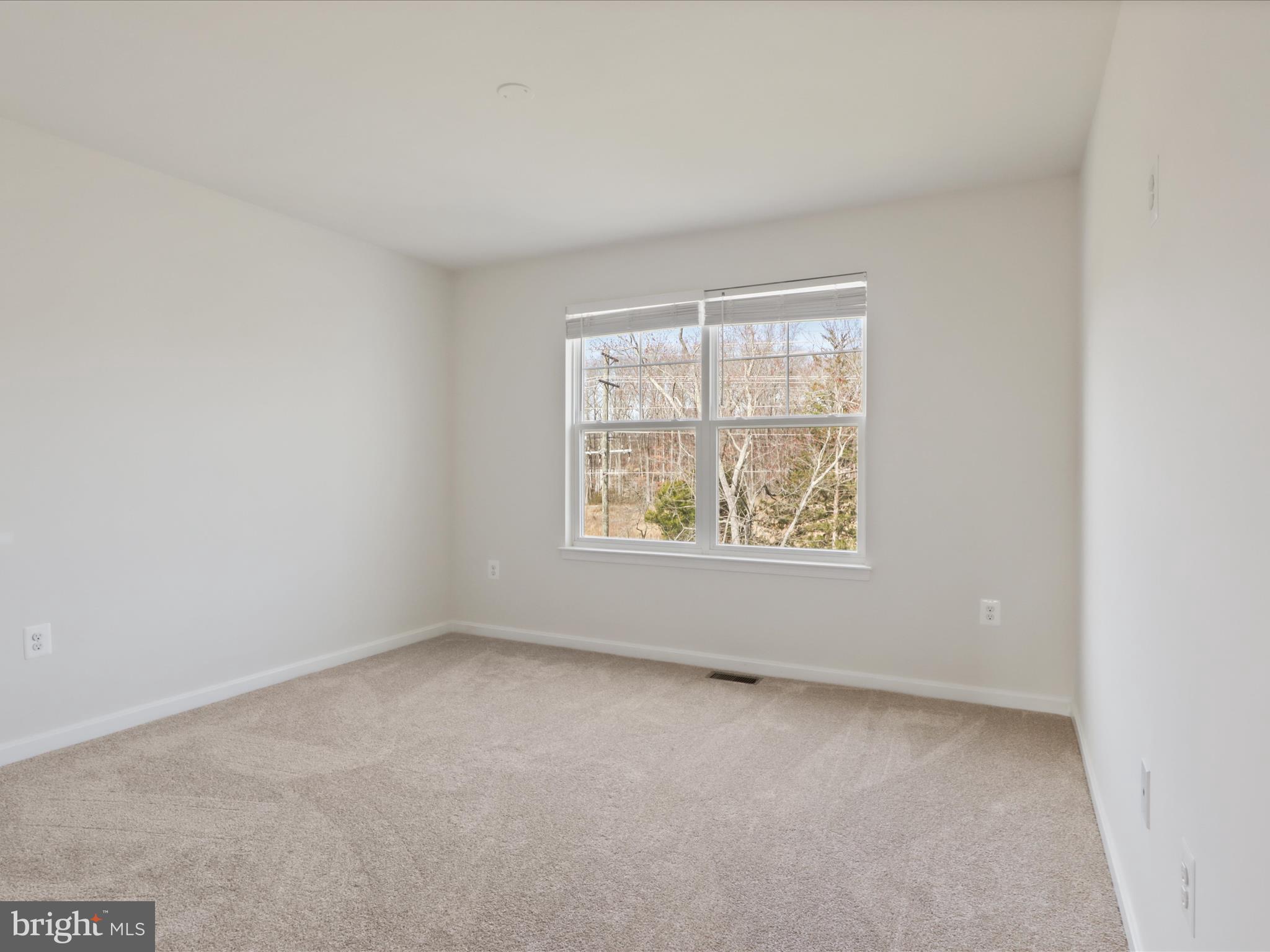 EAGLES POINTE WEST - Residential