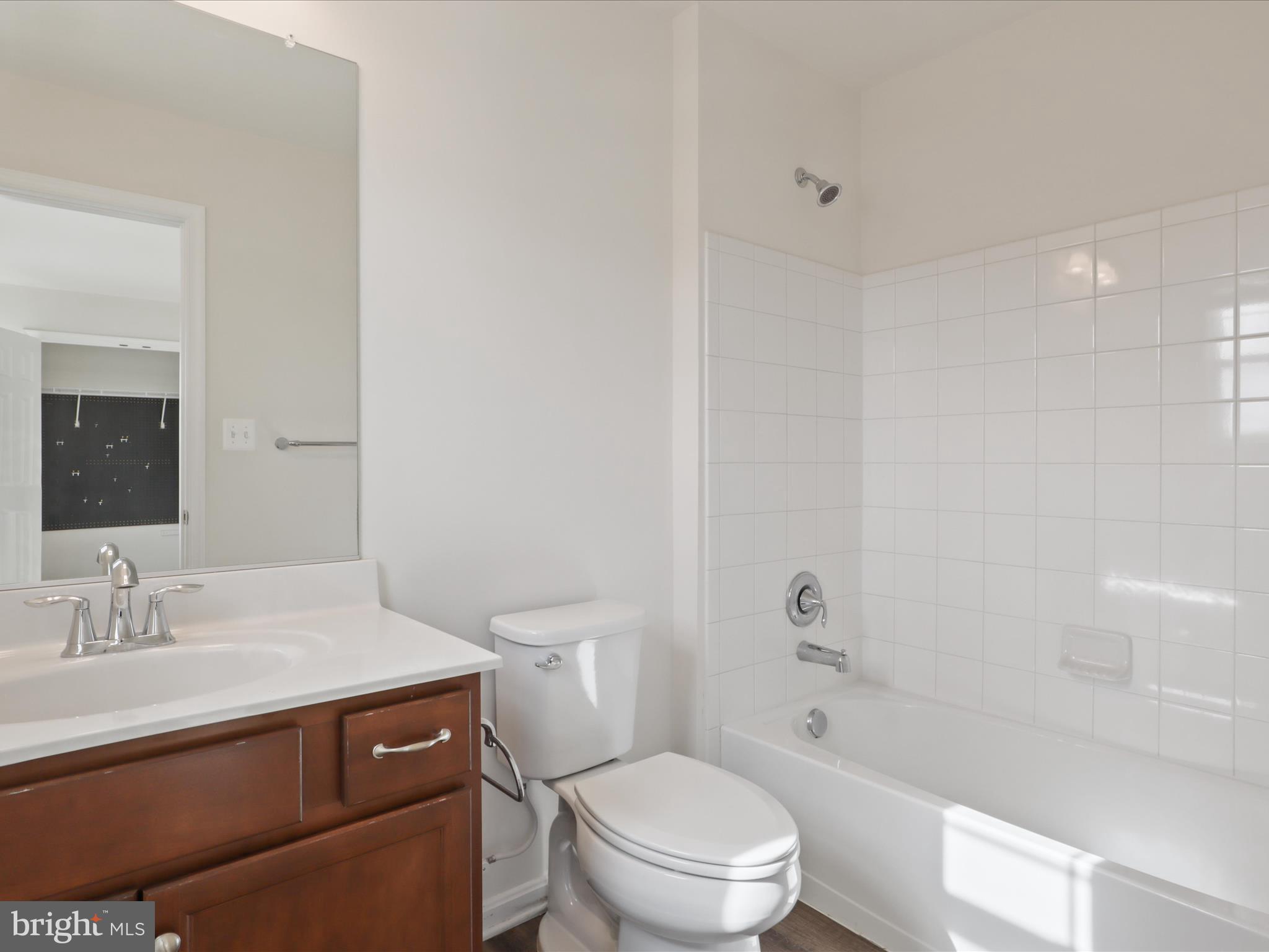 EAGLES POINTE WEST - Residential