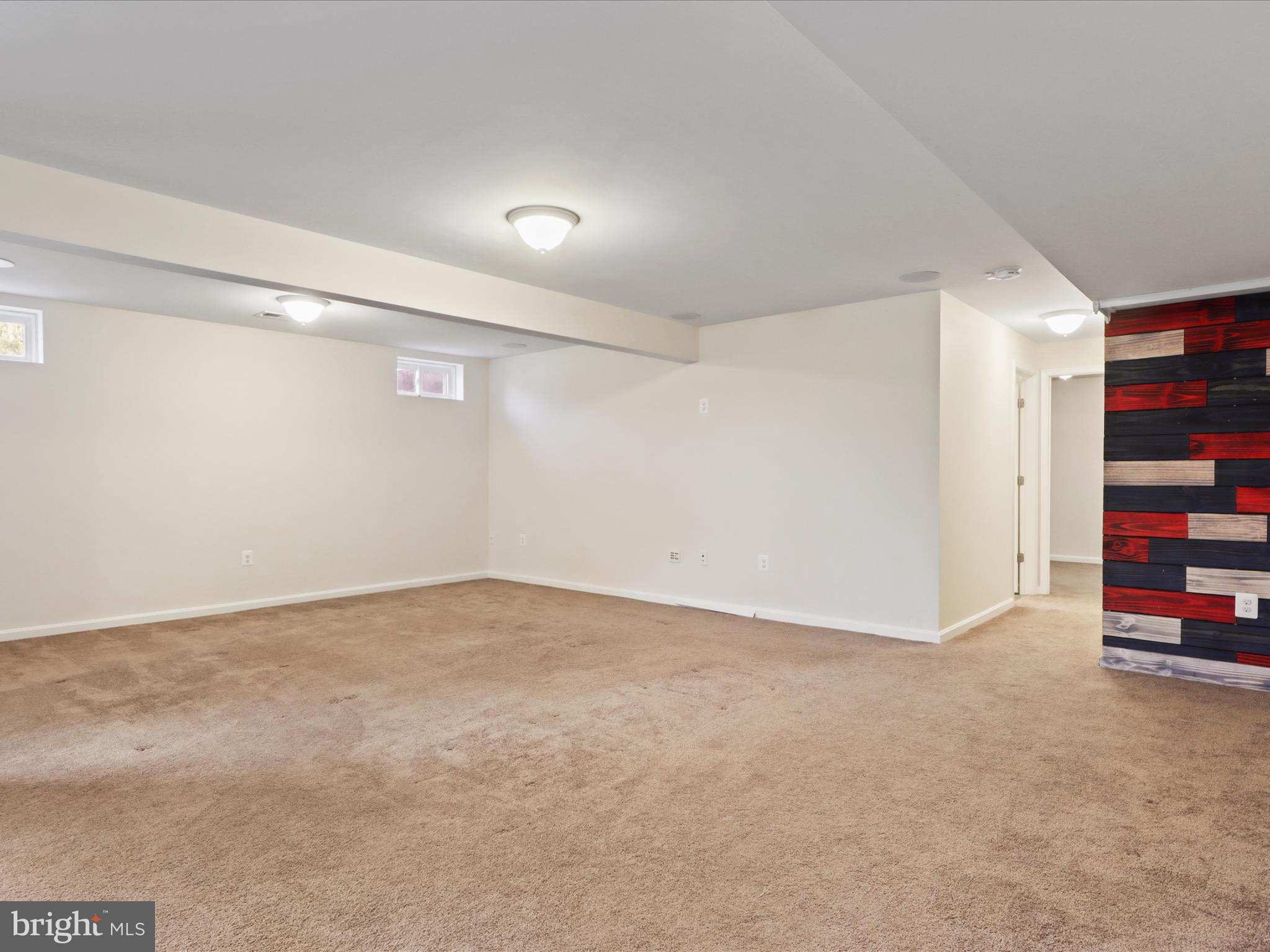 EAGLES POINTE WEST - Residential