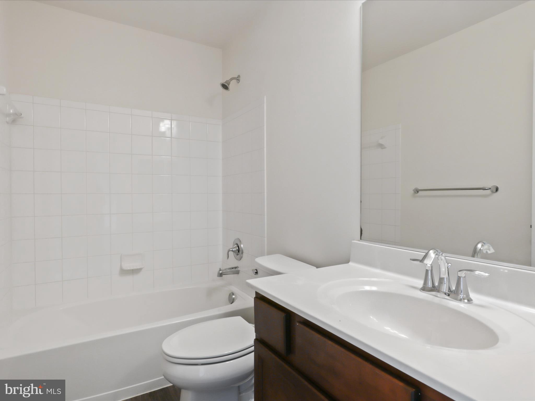 EAGLES POINTE WEST - Residential