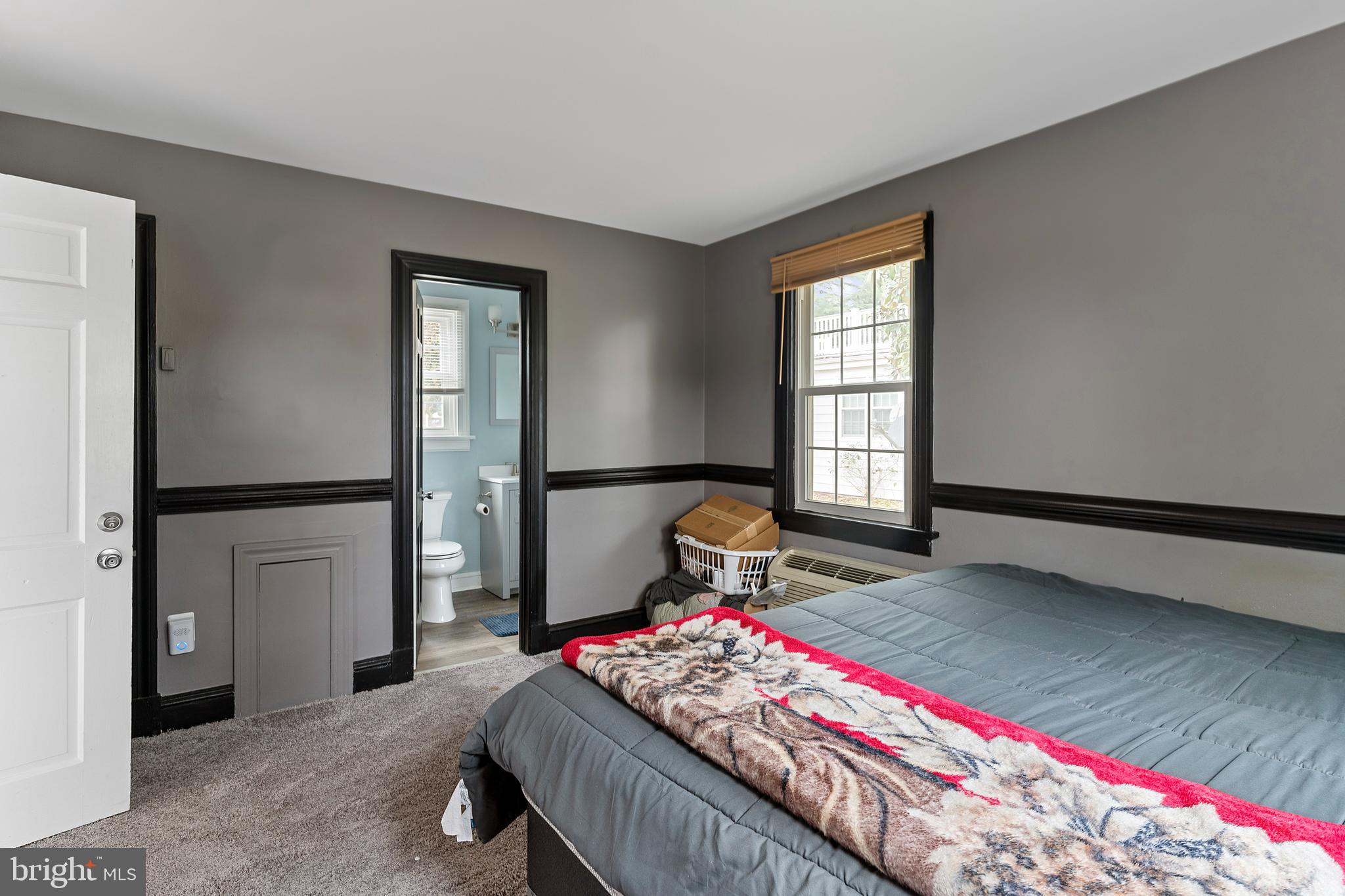 WHITE CREST - Residential