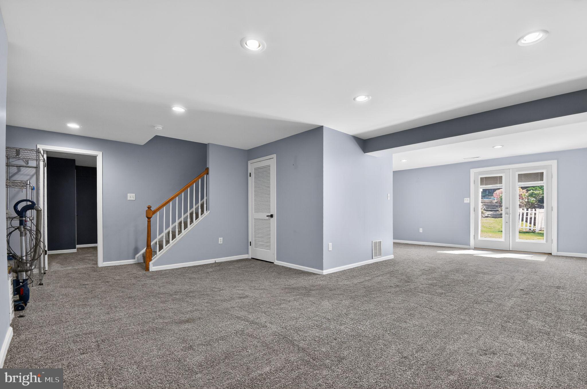 CHELTENHAM WOODS - Residential