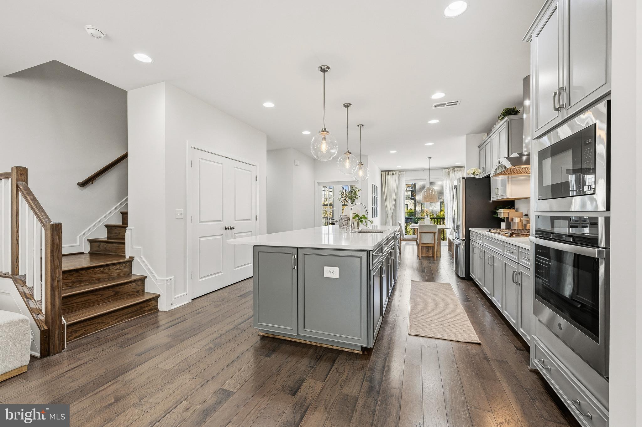 BRAMBLETON - Residential