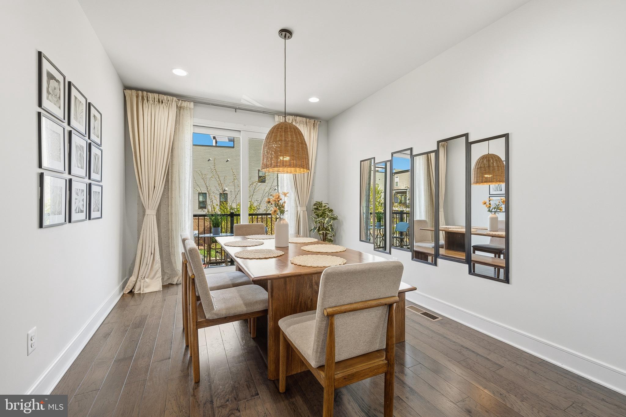 BRAMBLETON - Residential