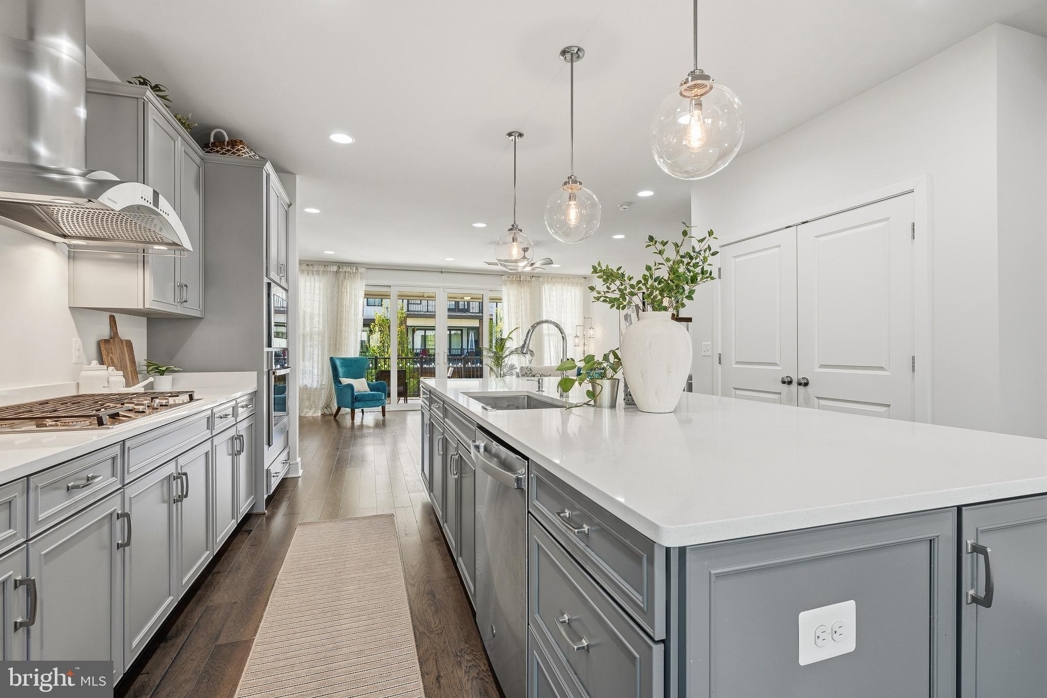 BRAMBLETON - Residential