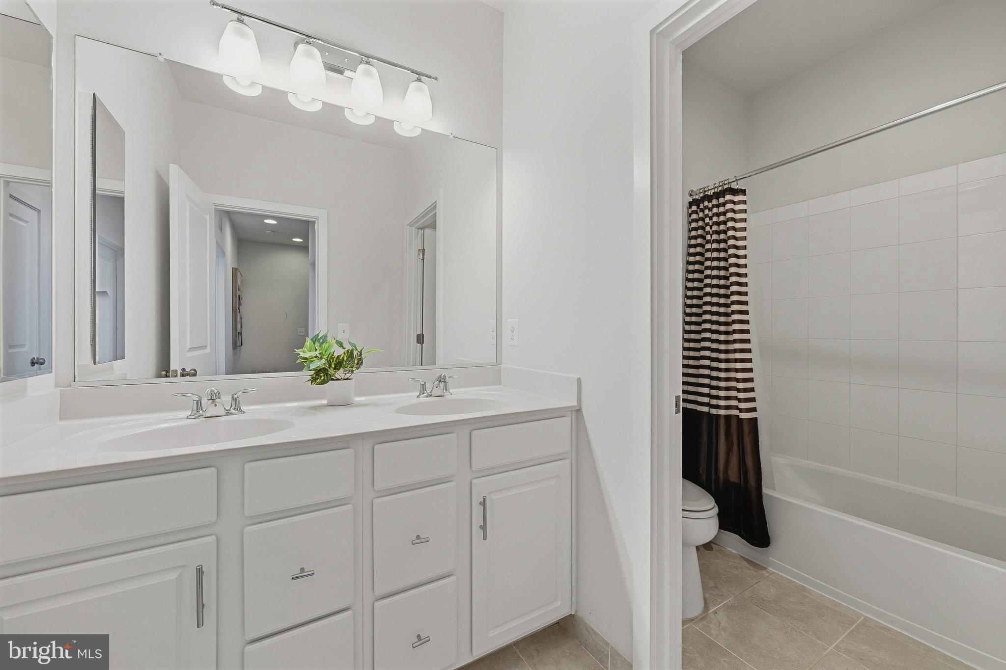 BRAMBLETON - Residential