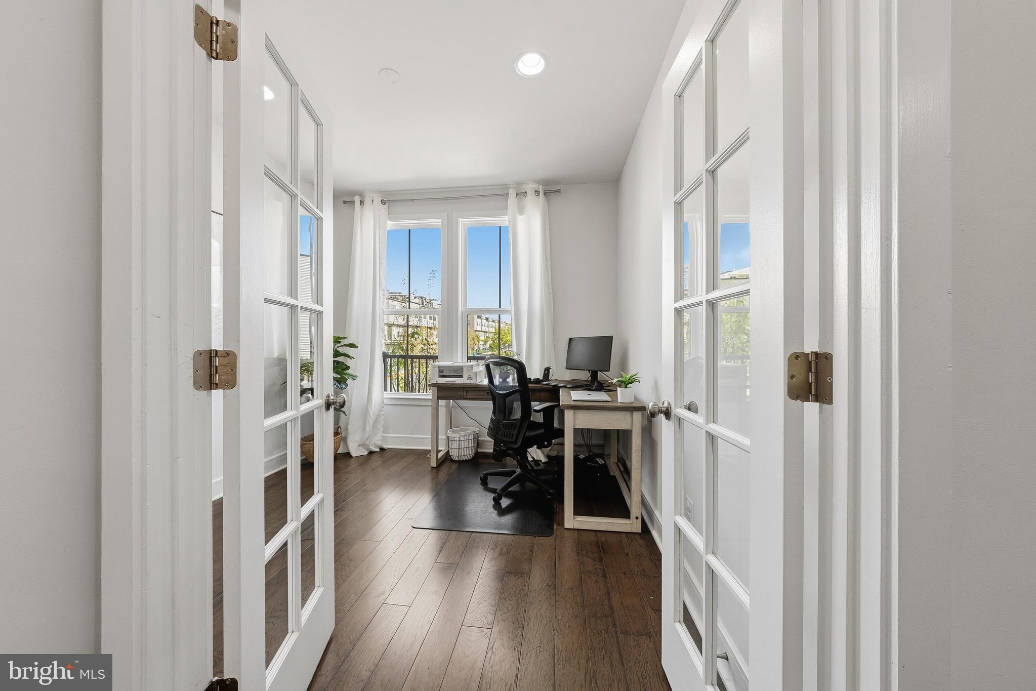 BRAMBLETON - Residential