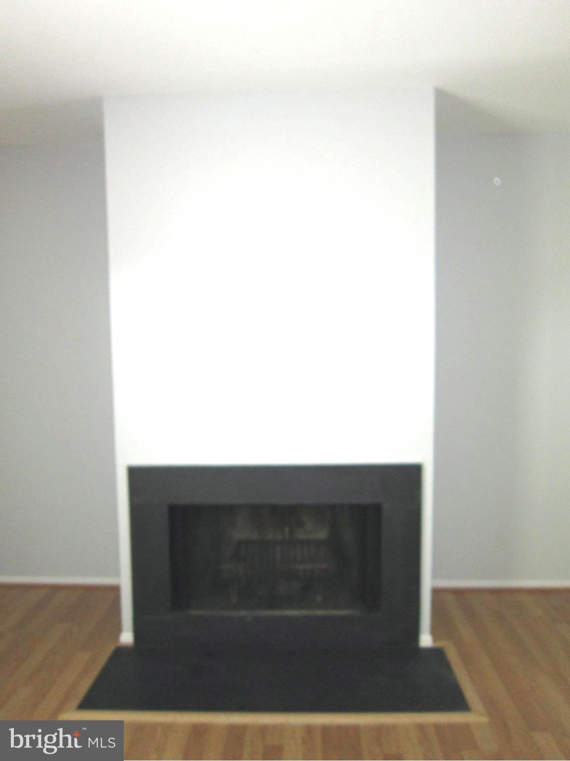 WHISPERING WOODS - Residential