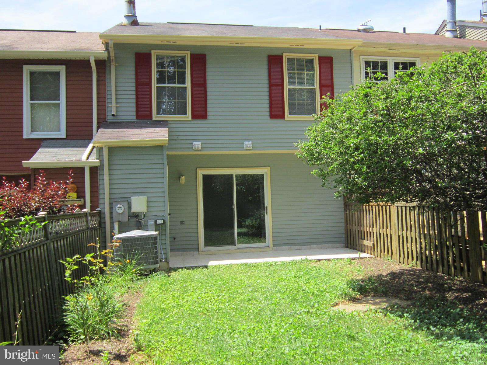 WHISPERING WOODS - Residential