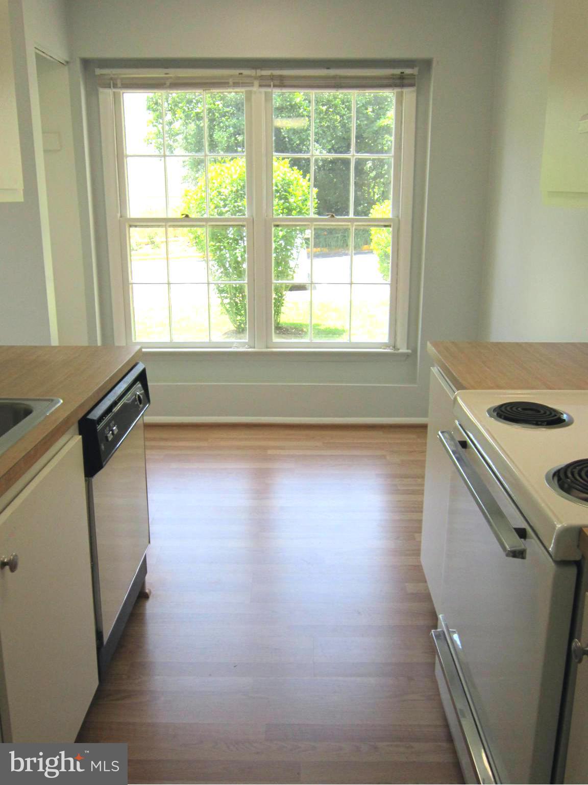 WHISPERING WOODS - Residential