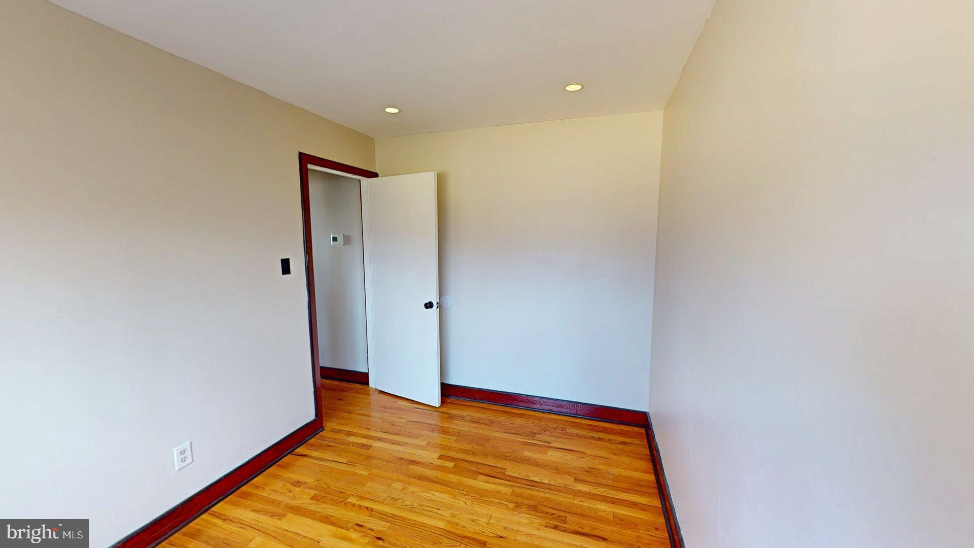 ASPEN HILL - Residential