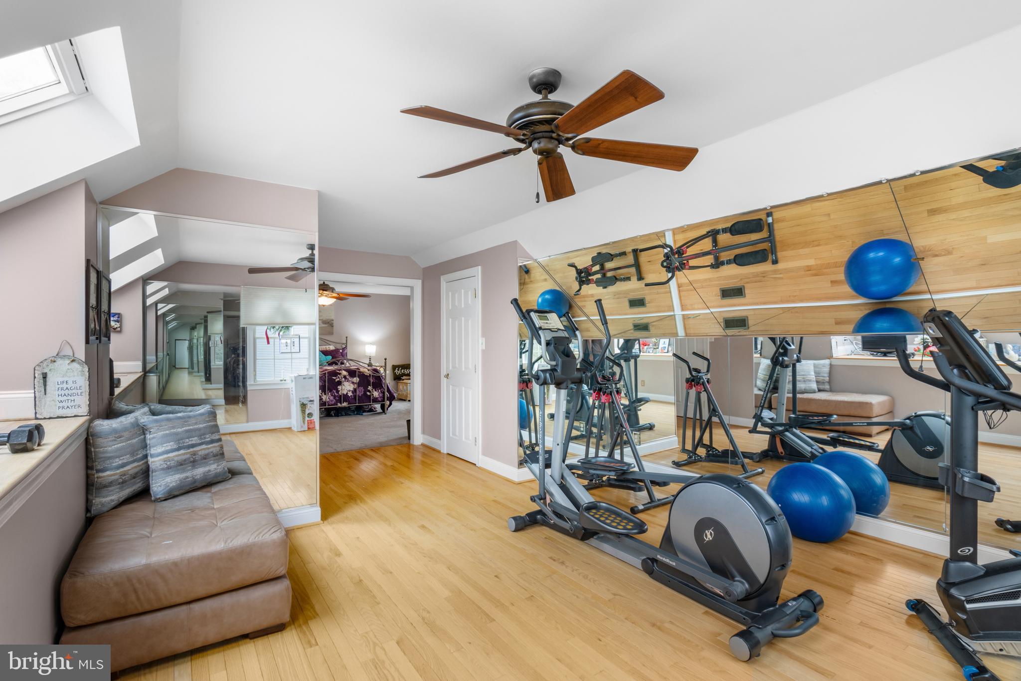 MARIANNE - Residential