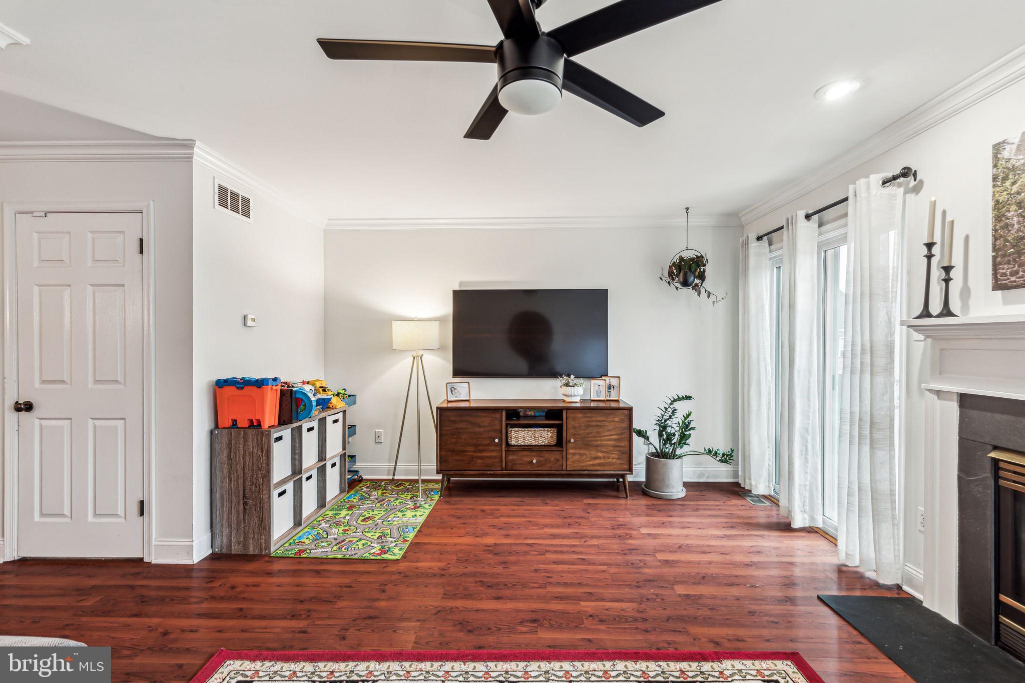 PATRIOTS RIDGE - Residential