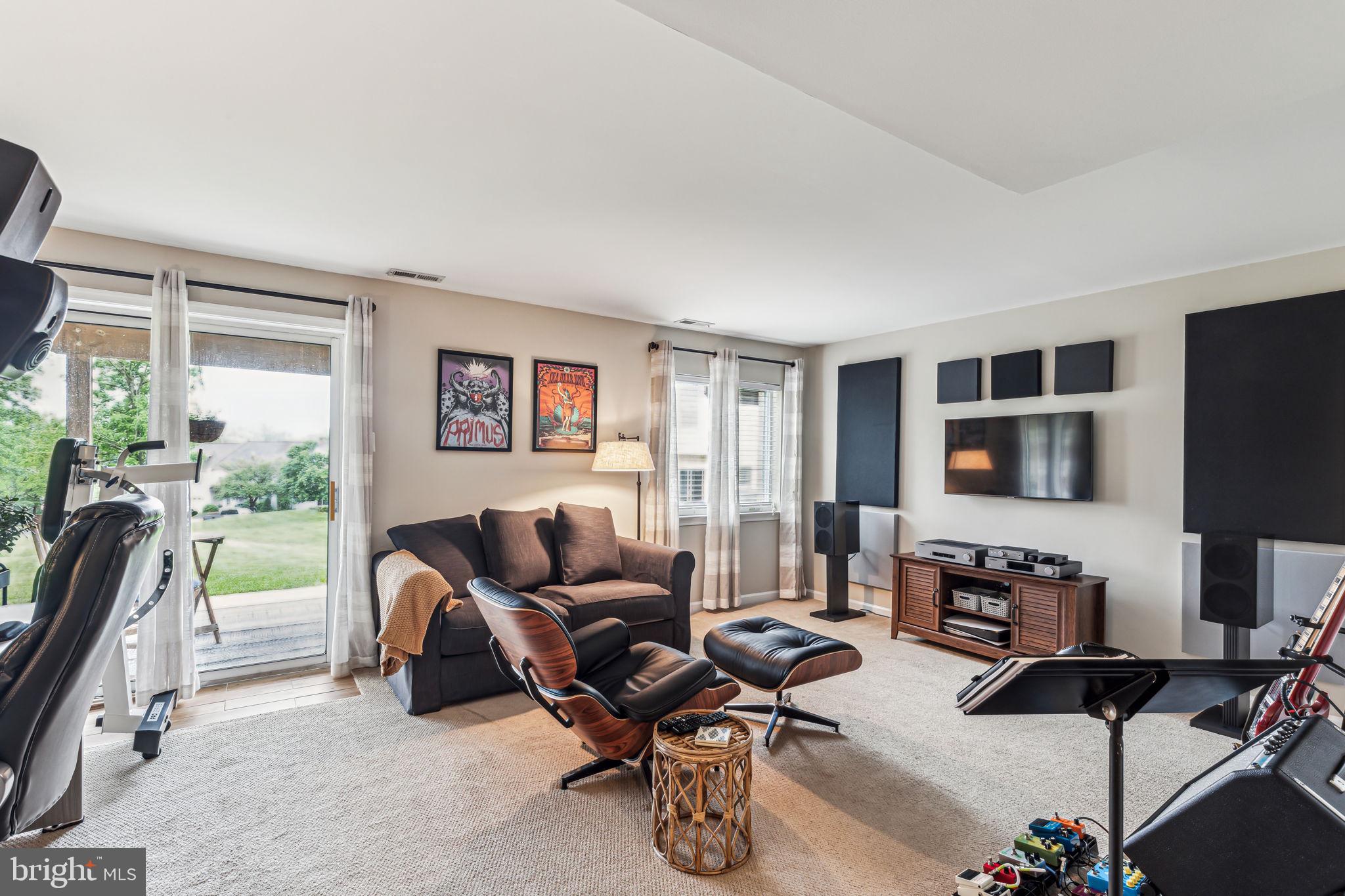 PATRIOTS RIDGE - Residential