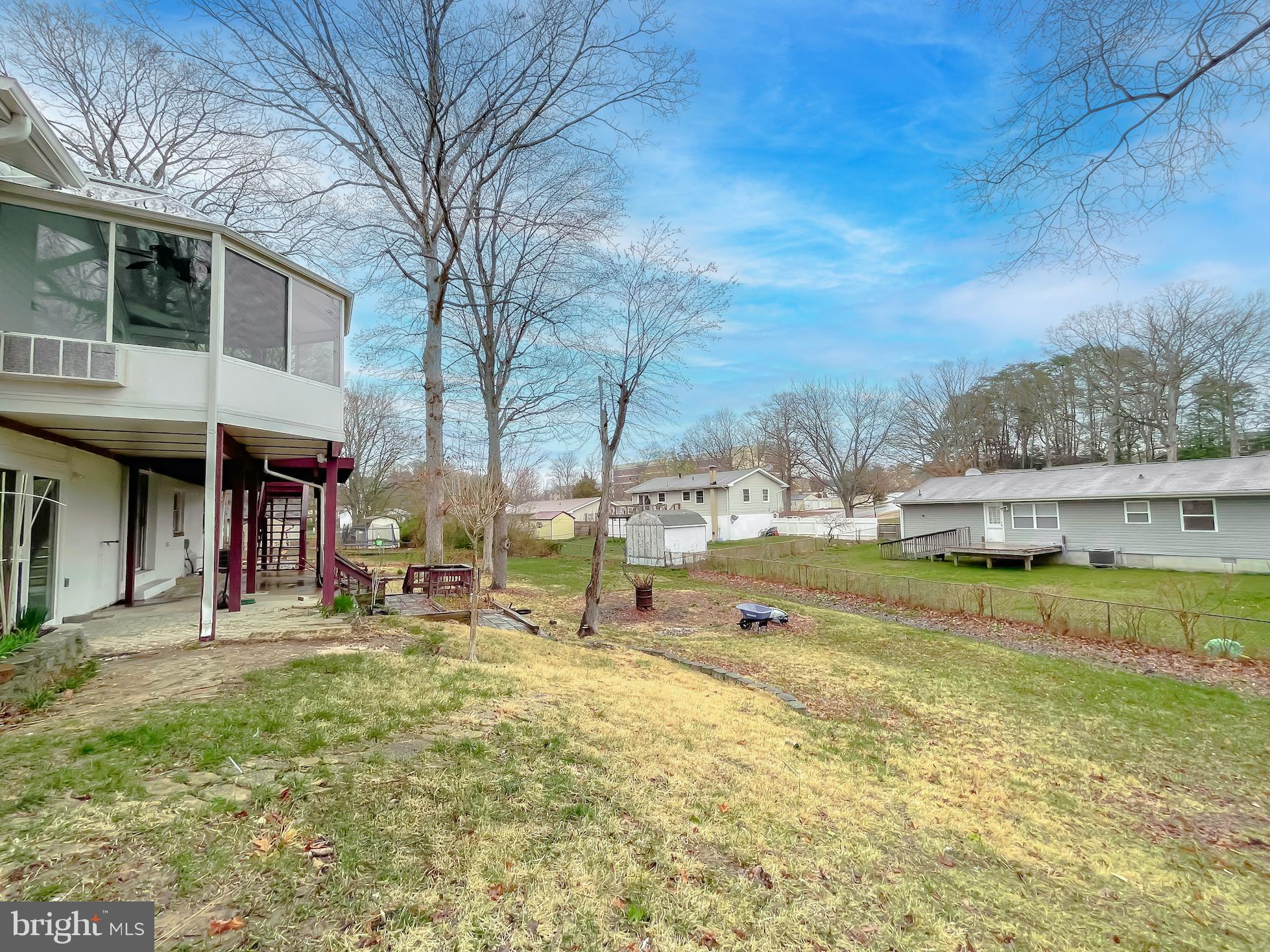 SPRING VALLEY - Residential